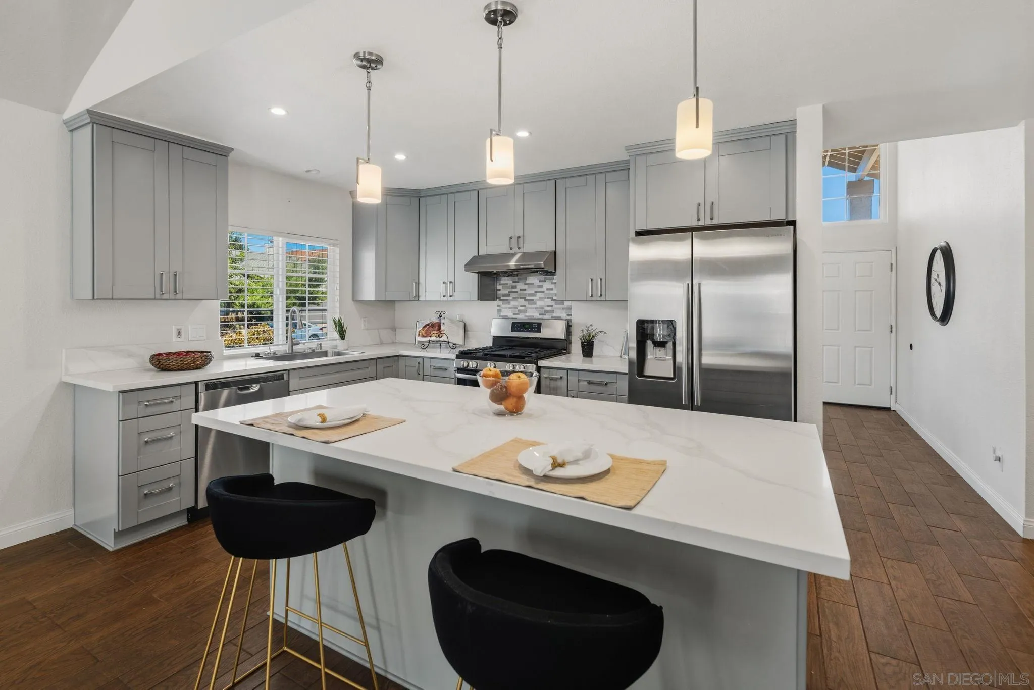 https://cdn.realtyfeed.com/cdn/127/260016852/2172b858aaad131bfb149a62229ee245.webp