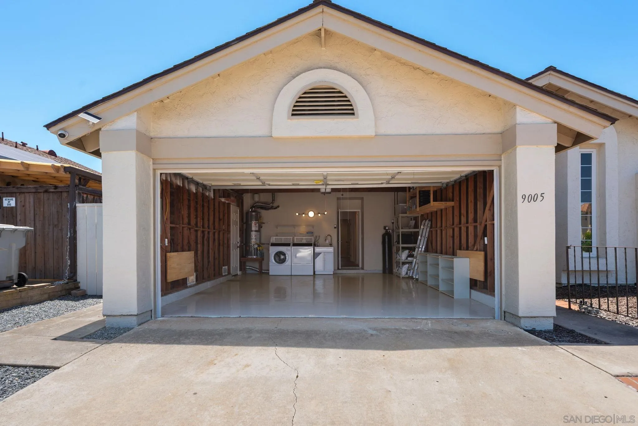 https://cdn.realtyfeed.com/cdn/127/260016852/3bc078274f6e11f894666cf61277b142.webp