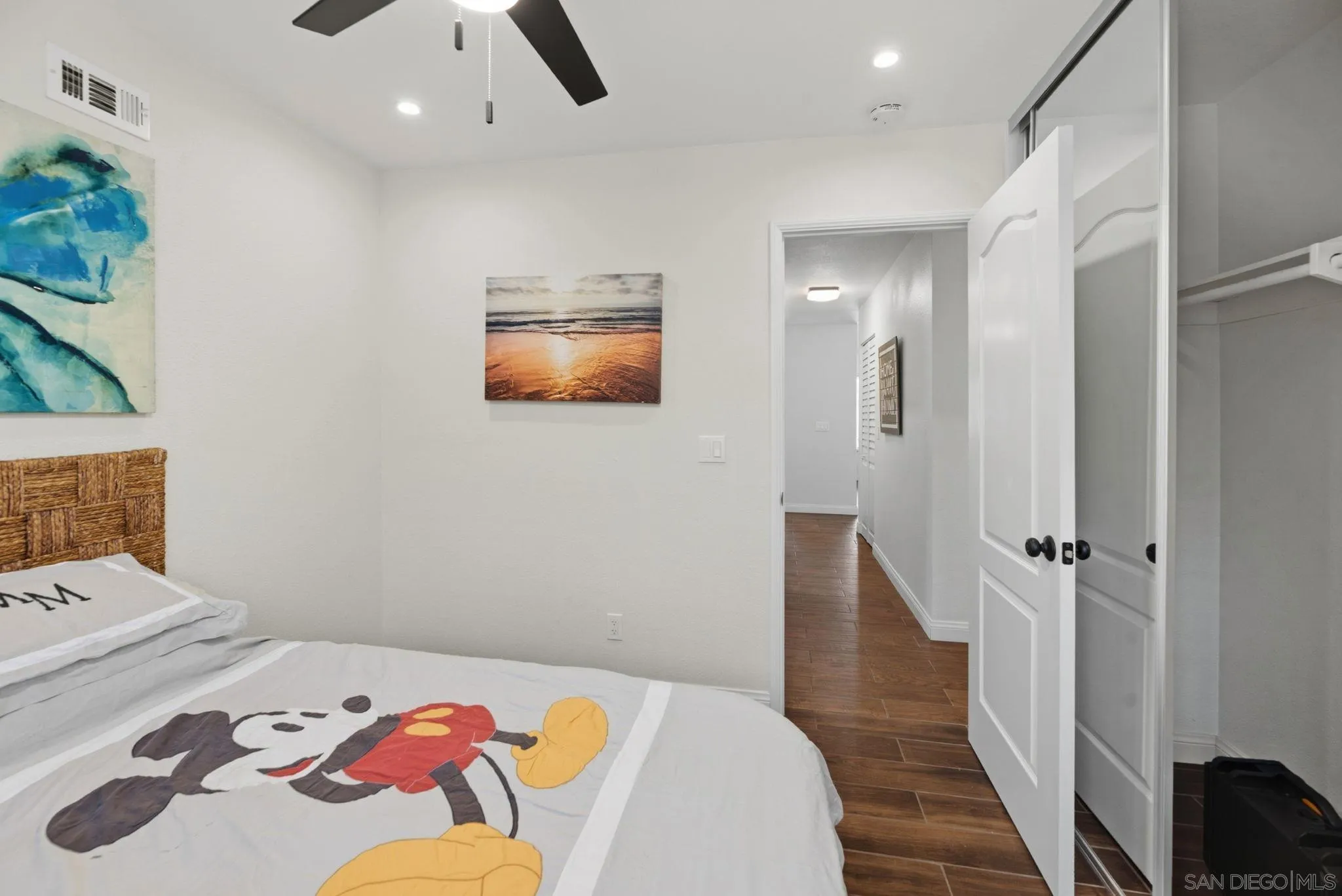 https://cdn.realtyfeed.com/cdn/127/260016852/506387bcd91c2664b4878d3297272f44.webp
