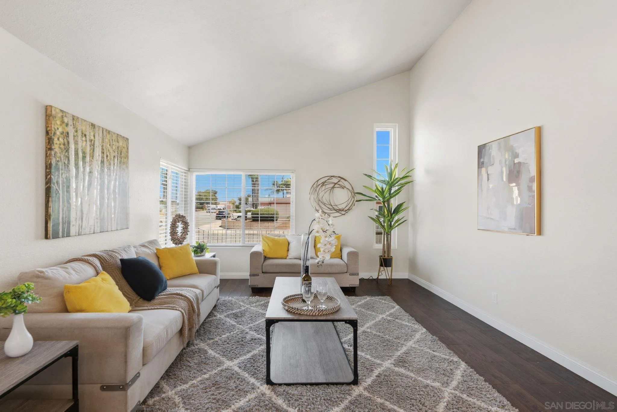9005 Chart House St., San Diego, CA 92126 - Photo 5 of 33, San Diego, CA