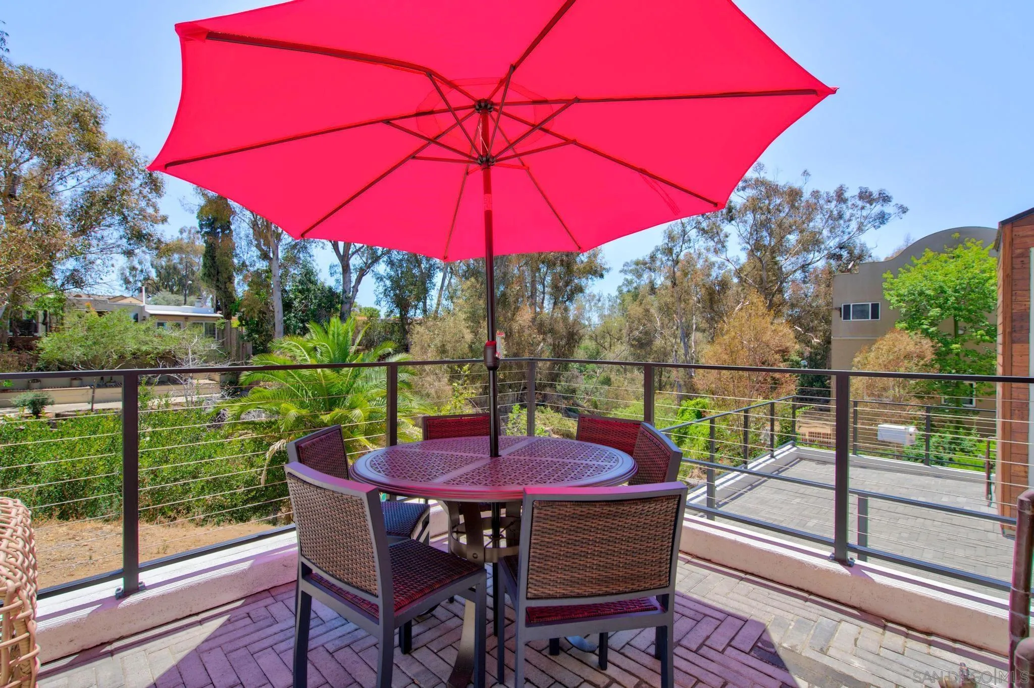 https://cdn.realtyfeed.com/cdn/127/260016853/6a7530a66743518a2686589fe3fce49e.webp