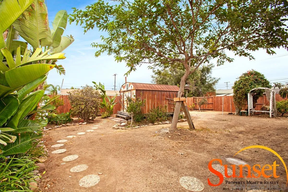https://cdn.realtyfeed.com/cdn/127/260016855/a6d7652c540f0a4c4bd4ae9681df43fb.webp