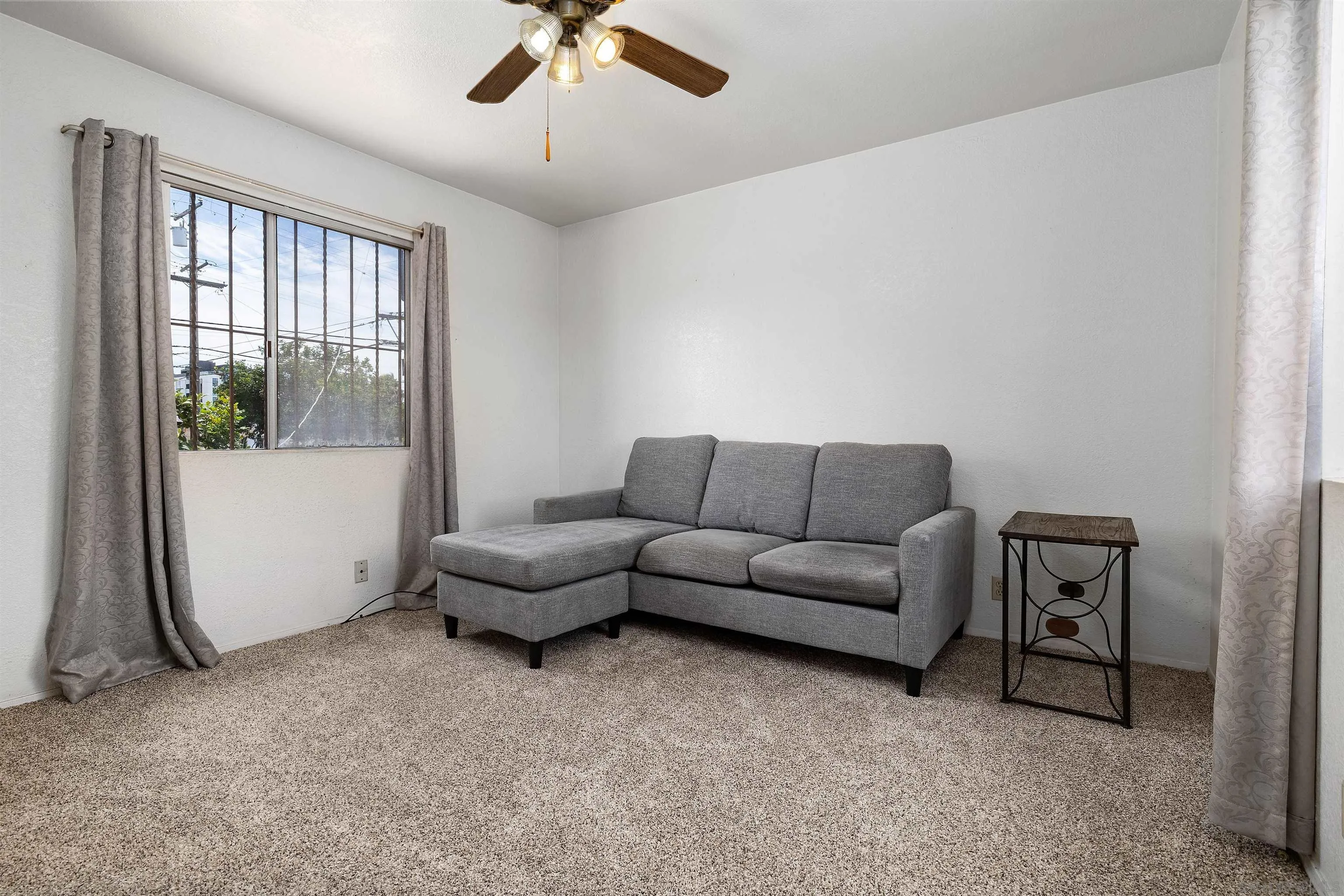 https://cdn.realtyfeed.com/cdn/127/260016860/3da910b68913b7ddac24fb13c919f70d.webp