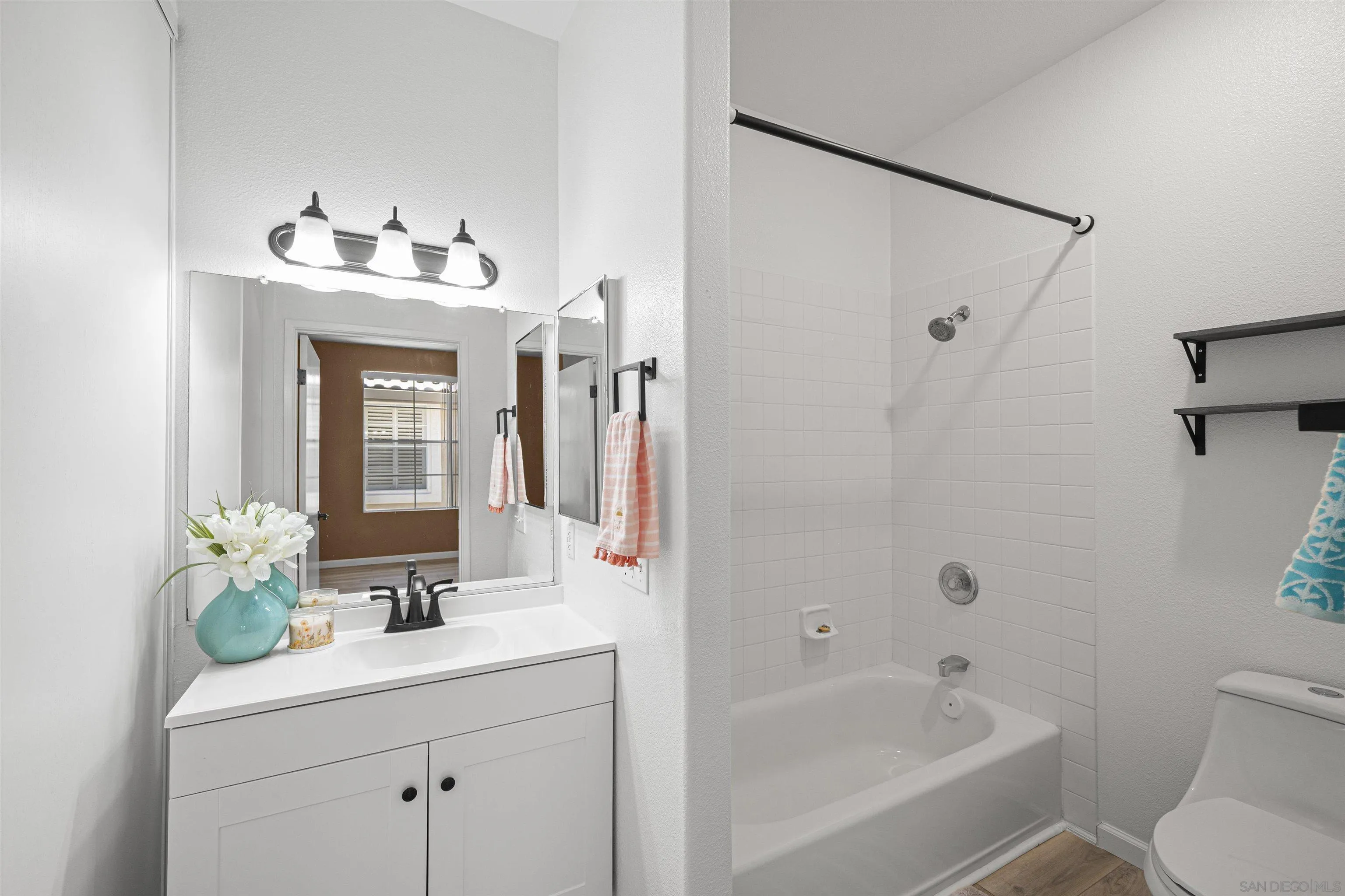 Photo #10: 260016861 Listing: Photo #10