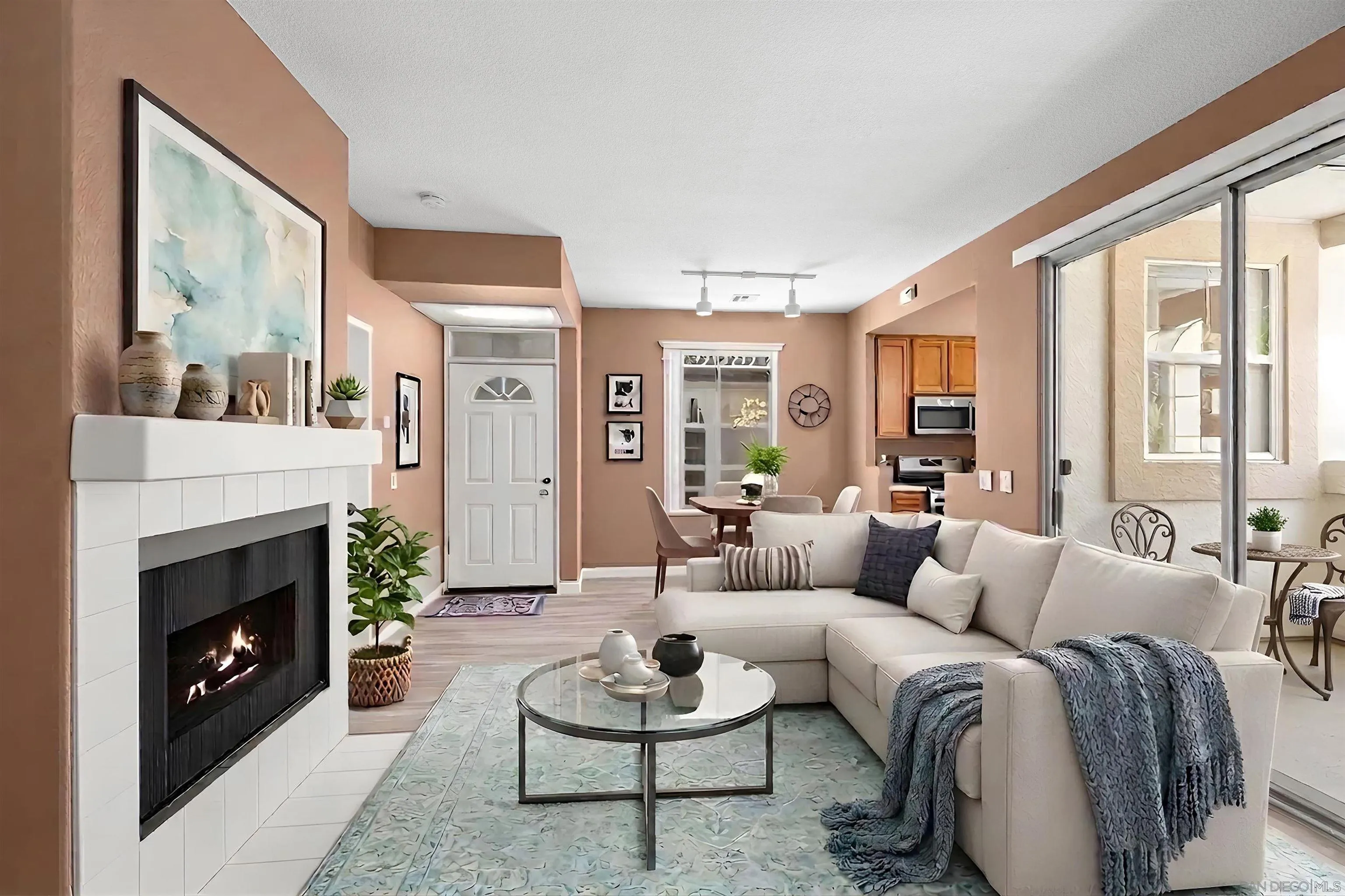 Photo #5: 260016861 Listing: Photo #5