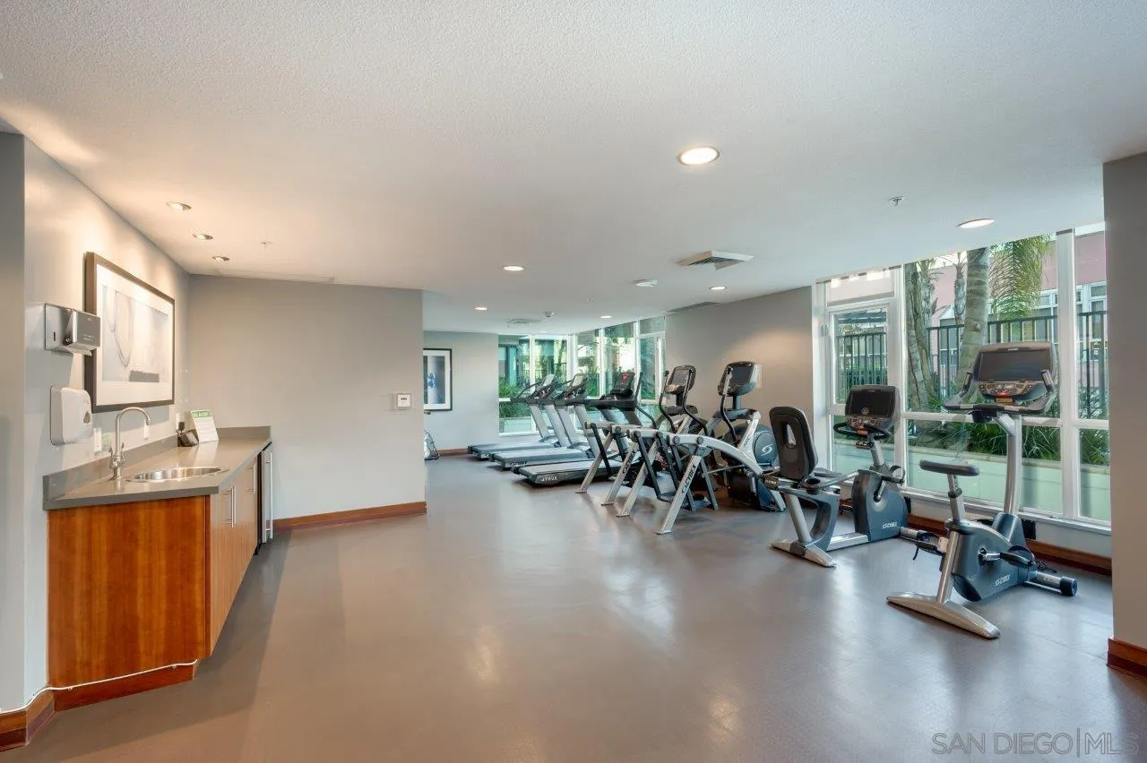 https://cdn.realtyfeed.com/cdn/127/260016862/a41292b9aa7c1e4e6ed88fe2afd72bfd.webp