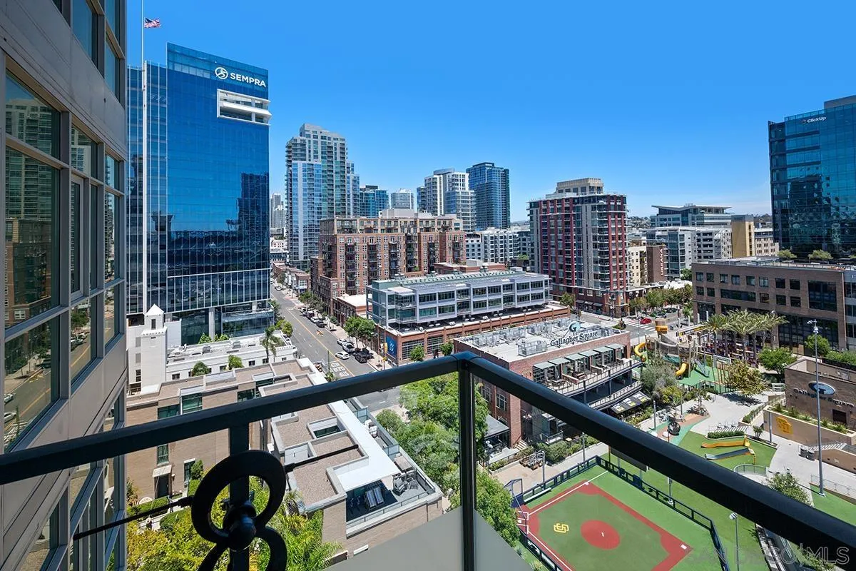 Photo #12: 260016862 Listing: Photo #12