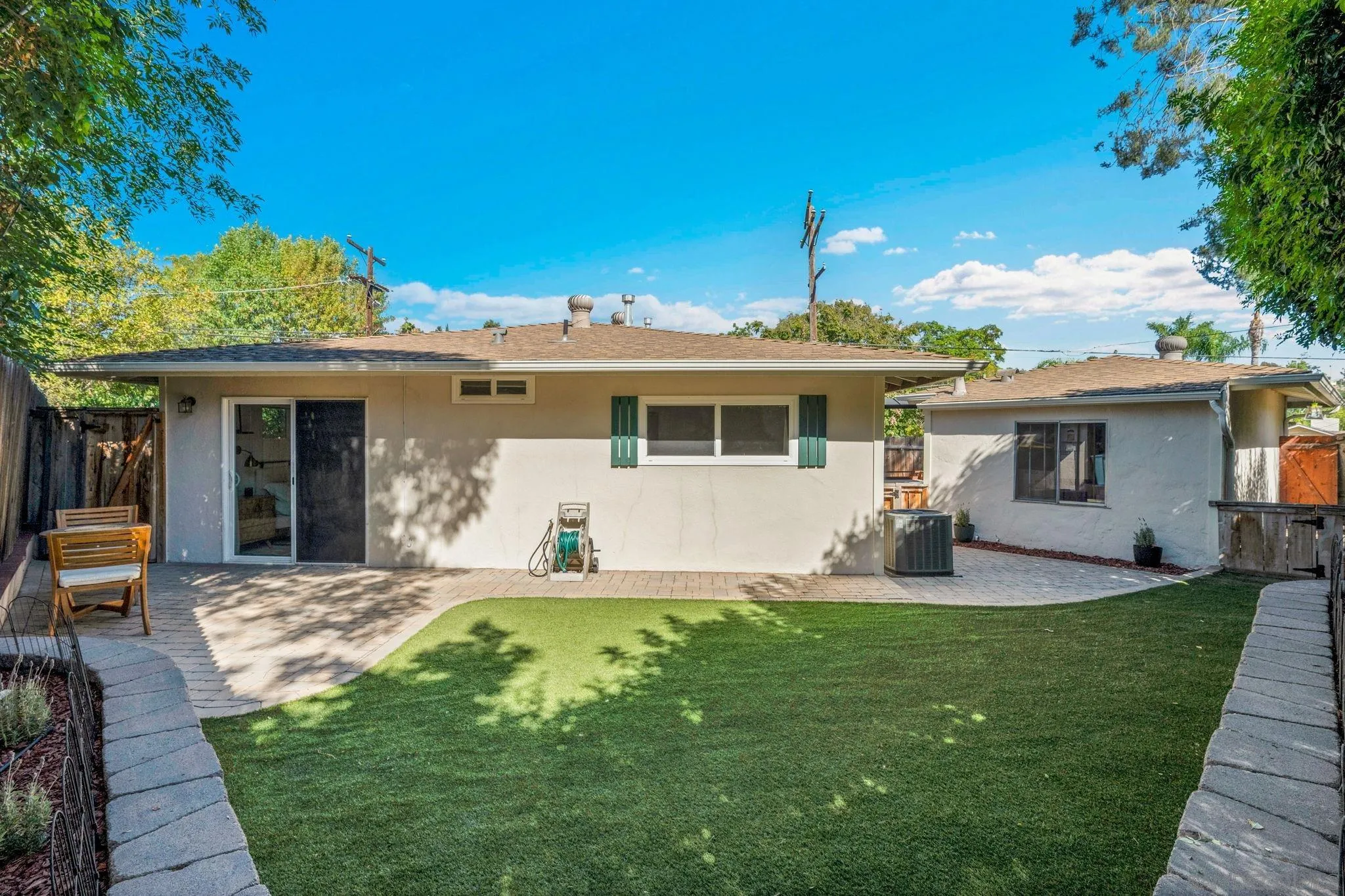 https://cdn.realtyfeed.com/cdn/127/260016869/29d301b7176dee9348f526d5ec3287ef.webp