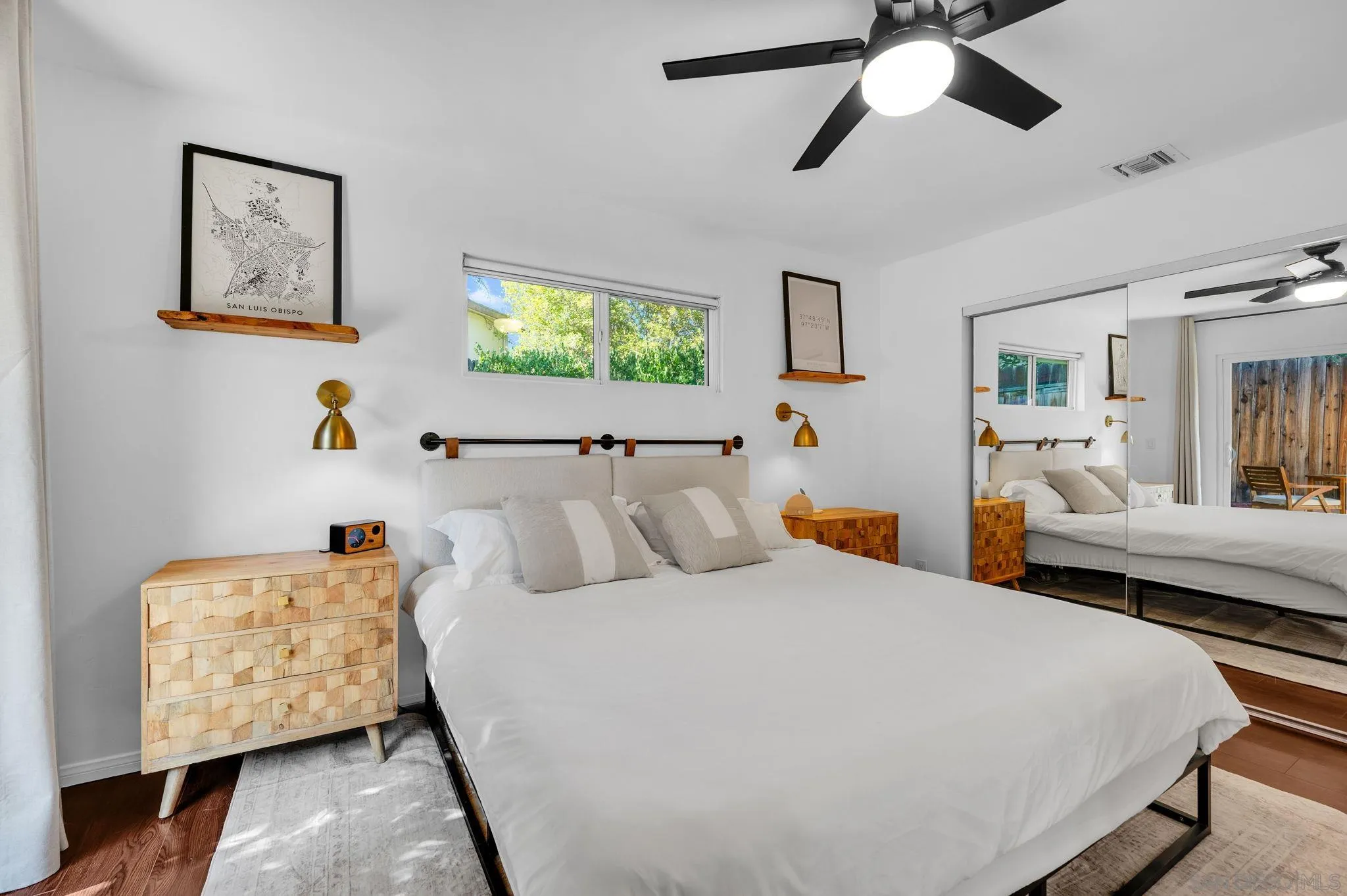 https://cdn.realtyfeed.com/cdn/127/260016869/56b488775b4d48fd297c29c48c99dbaf.webp