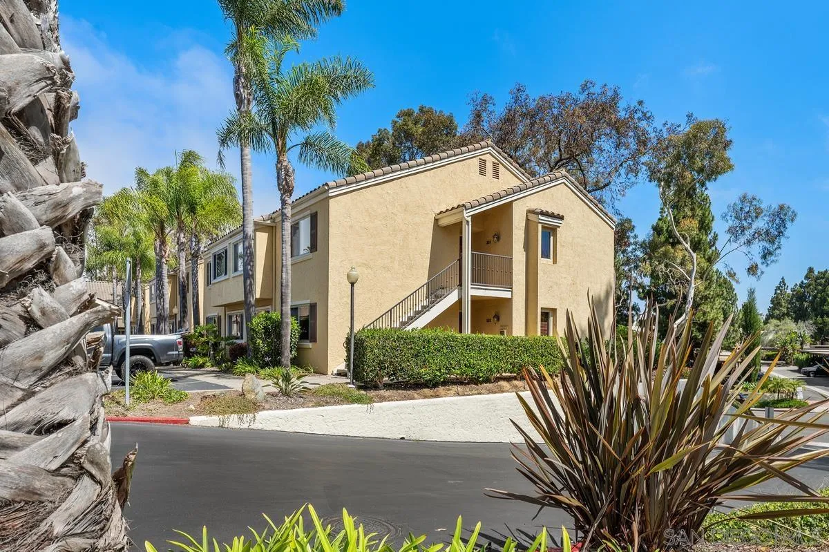 https://cdn.realtyfeed.com/cdn/127/260016873/874eb023a8425a450b24ce78be2783db.webp