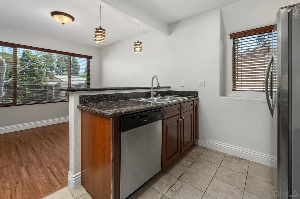 Photo #14: 260016873 Listing: Photo #14