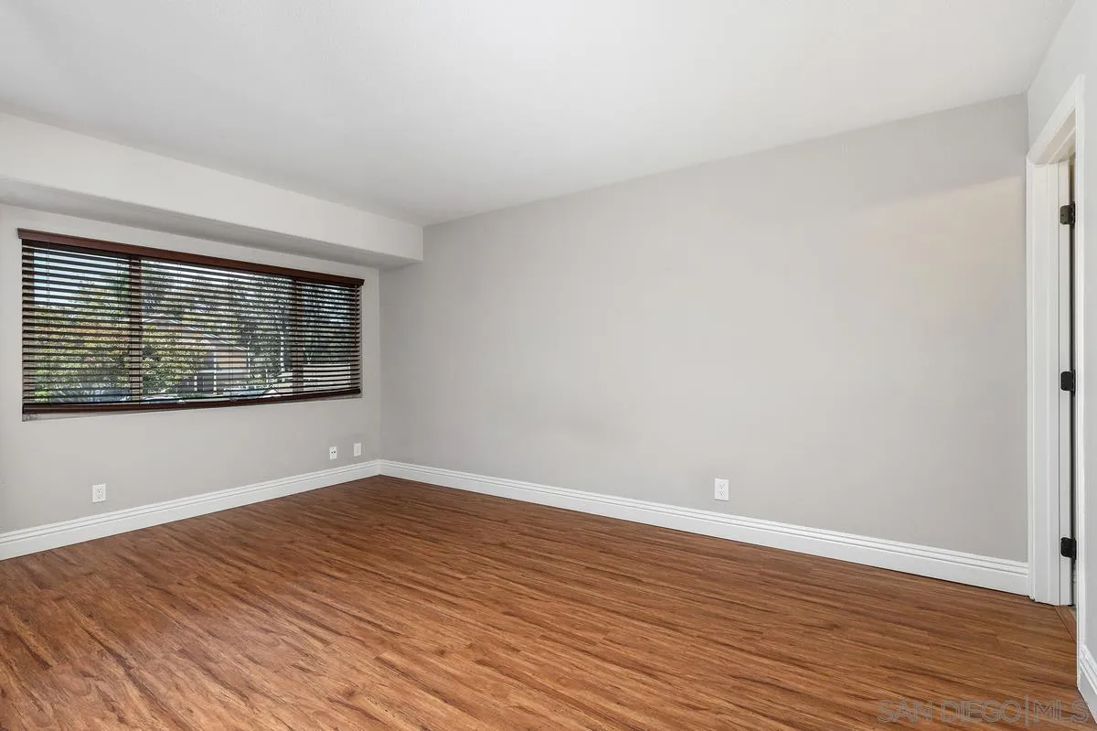 Photo #21: 260016873 Listing: Photo #21