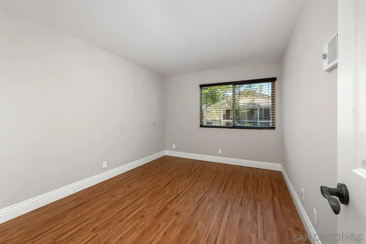 https://cdn.realtyfeed.com/cdn/127/260016873/eae46aa08ddc2e6ec1ca26774b4a8700.webp