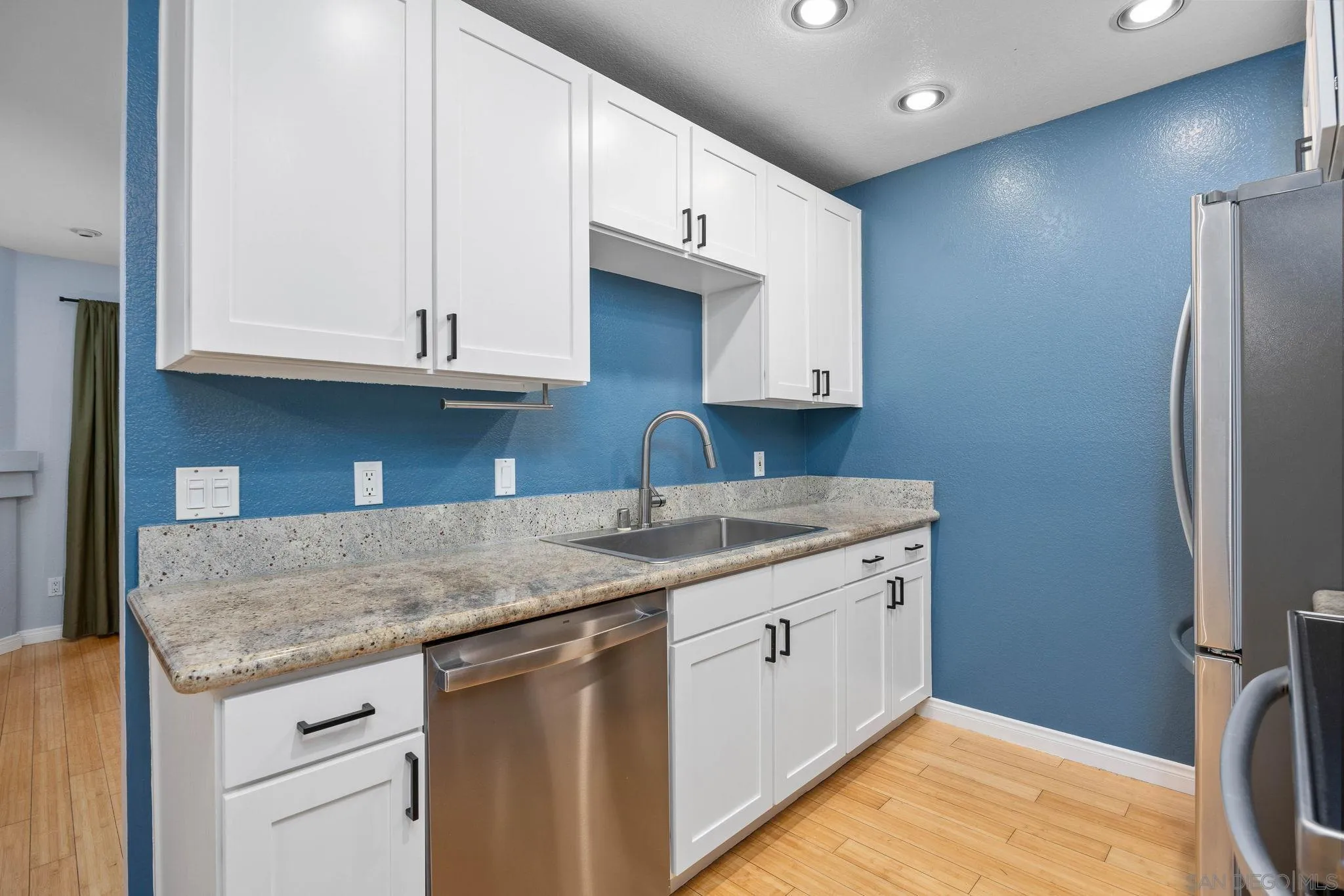 Photo #27: 260016874 Listing: Photo #27