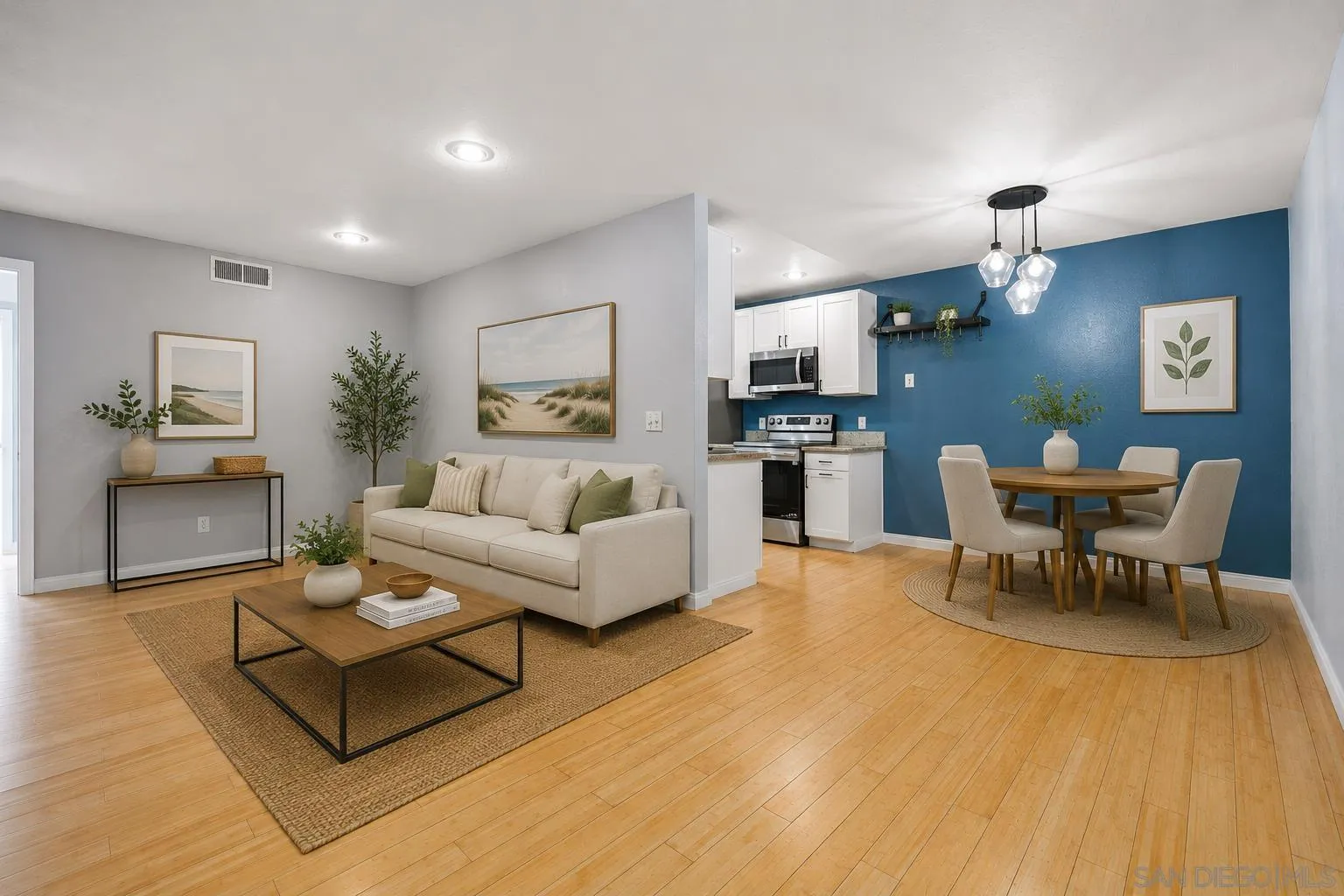 Photo #13: 260016874 Listing: Photo #13