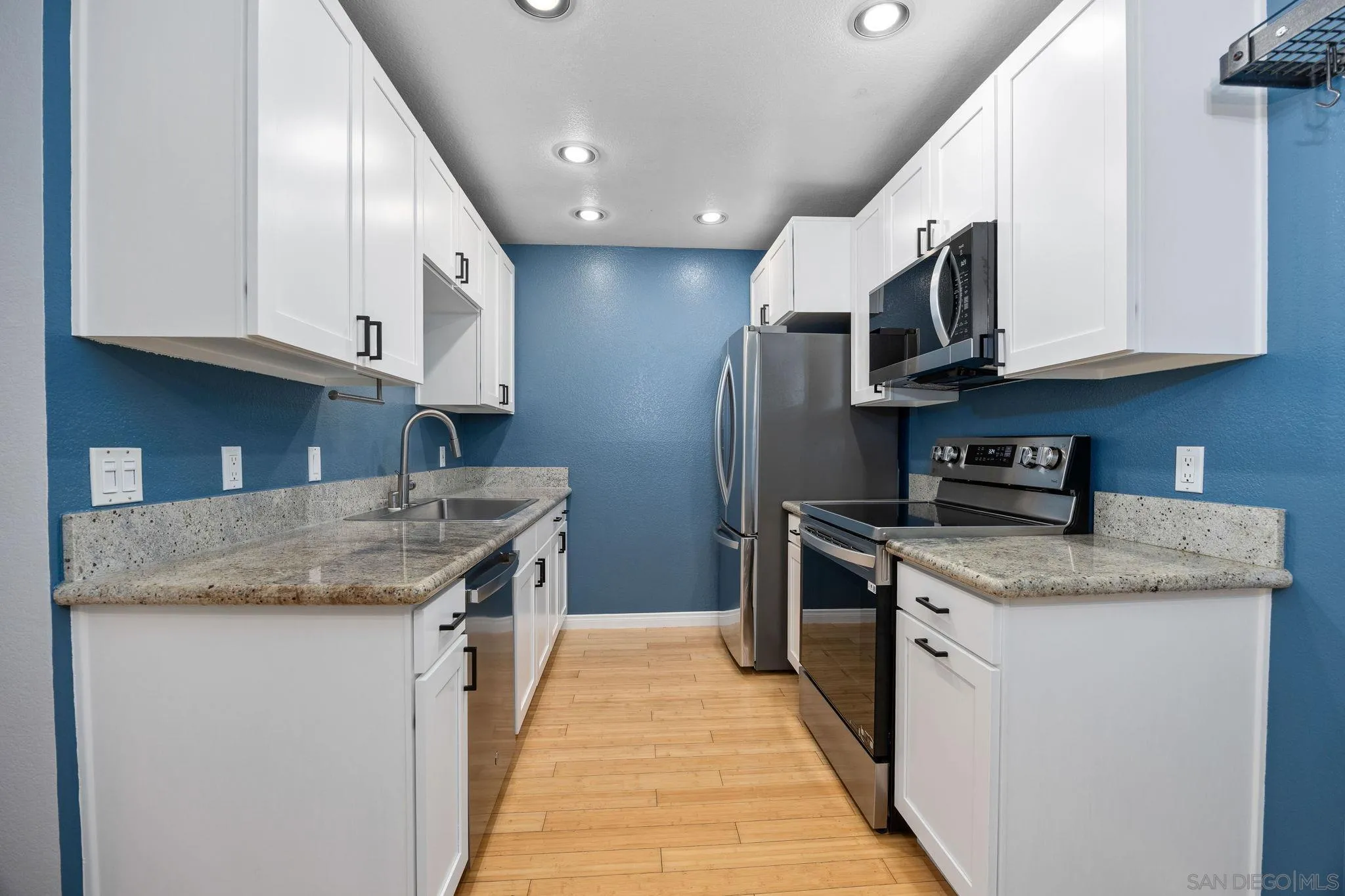 Photo #25: 260016874 Listing: Photo #25