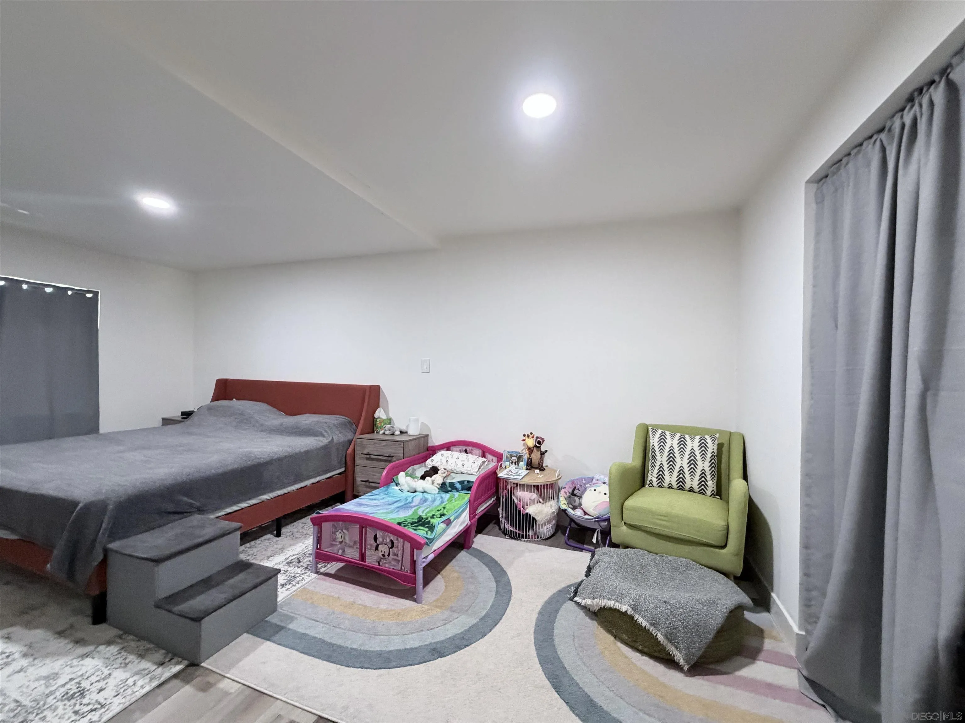 https://cdn.realtyfeed.com/cdn/127/260016878/00d424d835f687438dc1dfbfe8c79fb1.webp