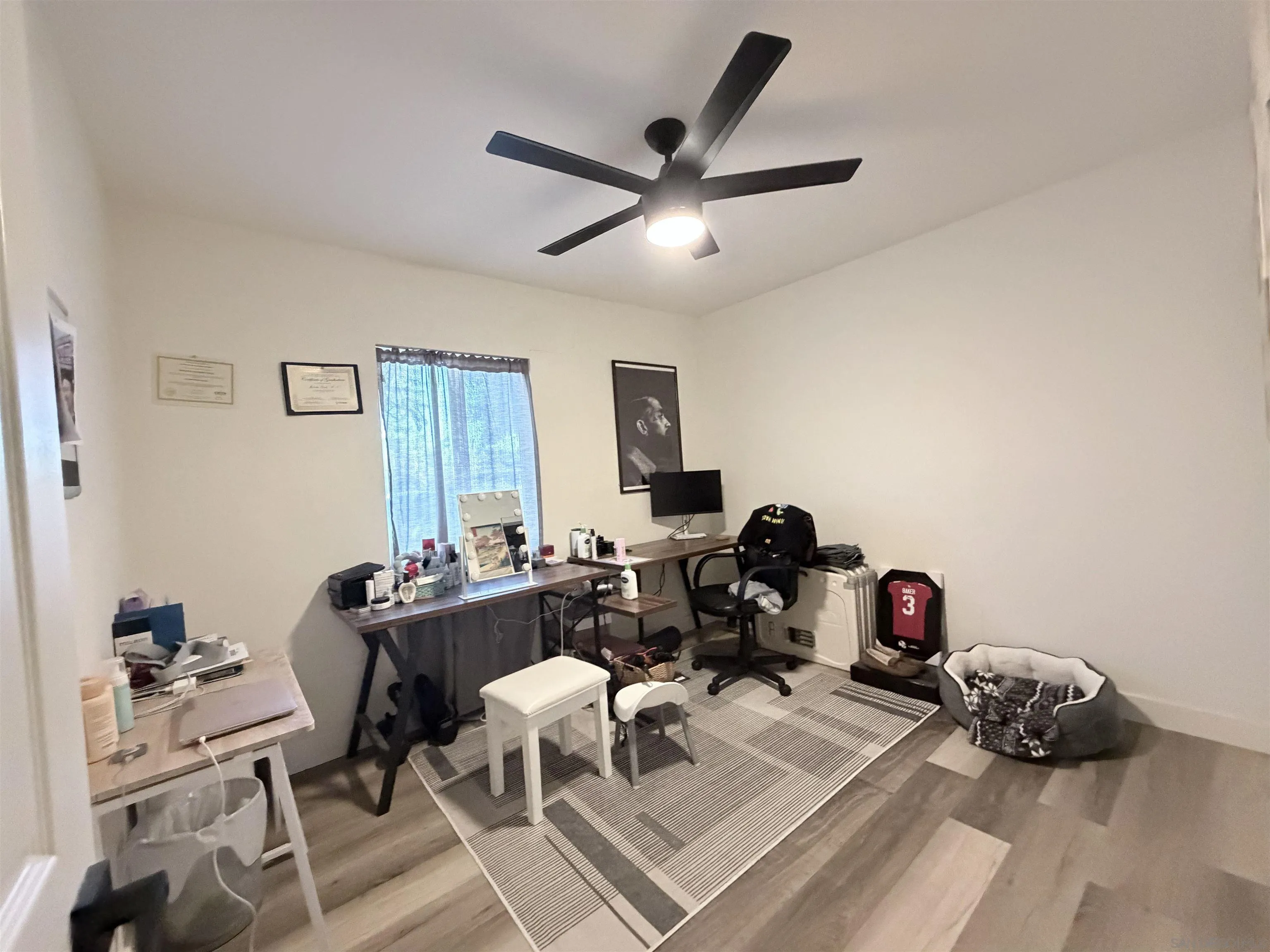 https://cdn.realtyfeed.com/cdn/127/260016878/1c26b8154ef2a025064bb227259b1a69.webp