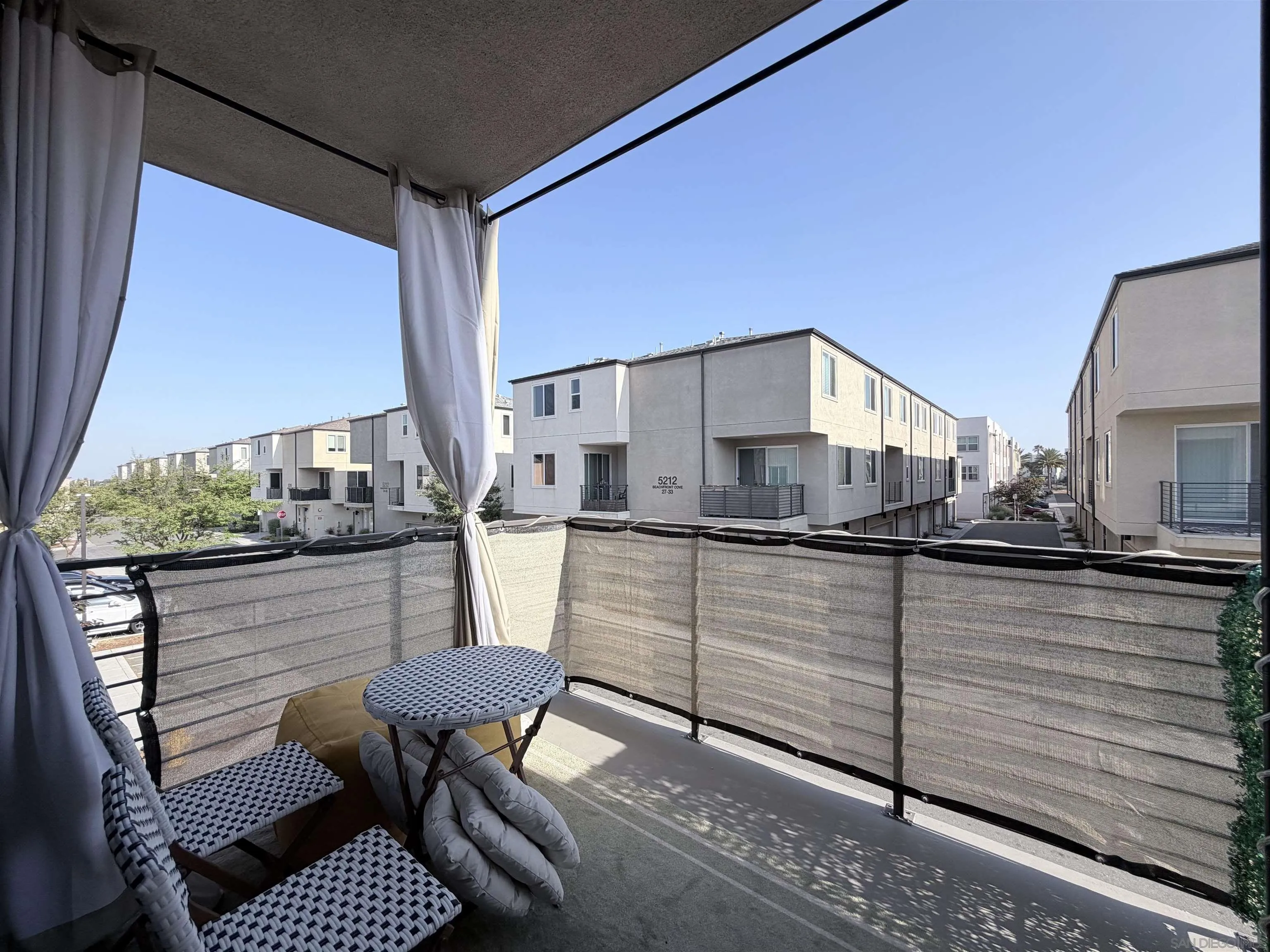 https://cdn.realtyfeed.com/cdn/127/260016879/b50eab7960121f5b351c26aabc3db3f3.webp