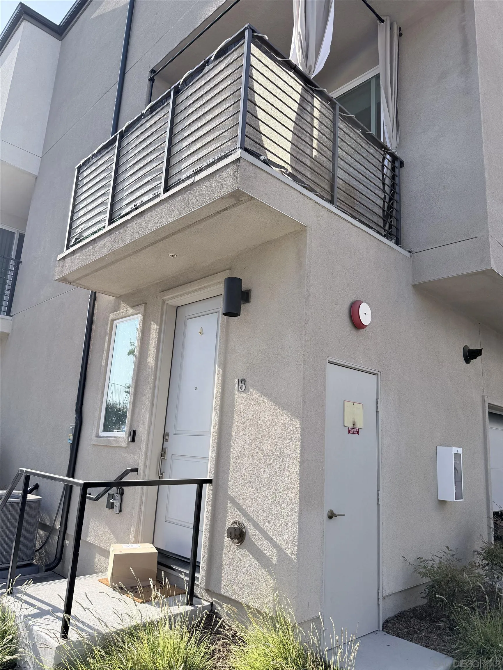 https://cdn.realtyfeed.com/cdn/127/260016879/e5d1b718fb1d87e77d9ed485f2cebd99.webp
