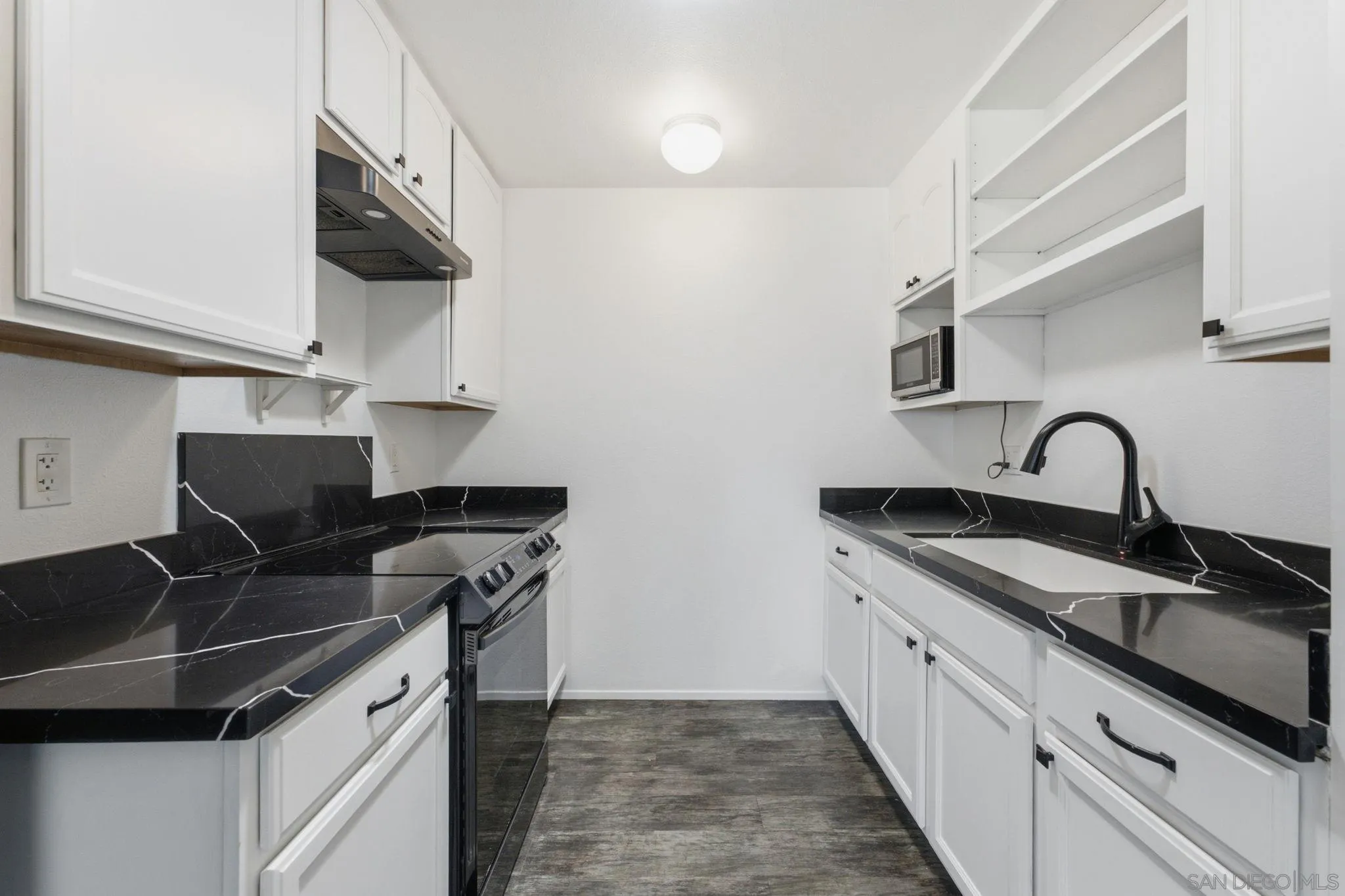 https://cdn.realtyfeed.com/cdn/127/260016880/36ab658dc0a80fb87124f4eb4c2e3c86.webp