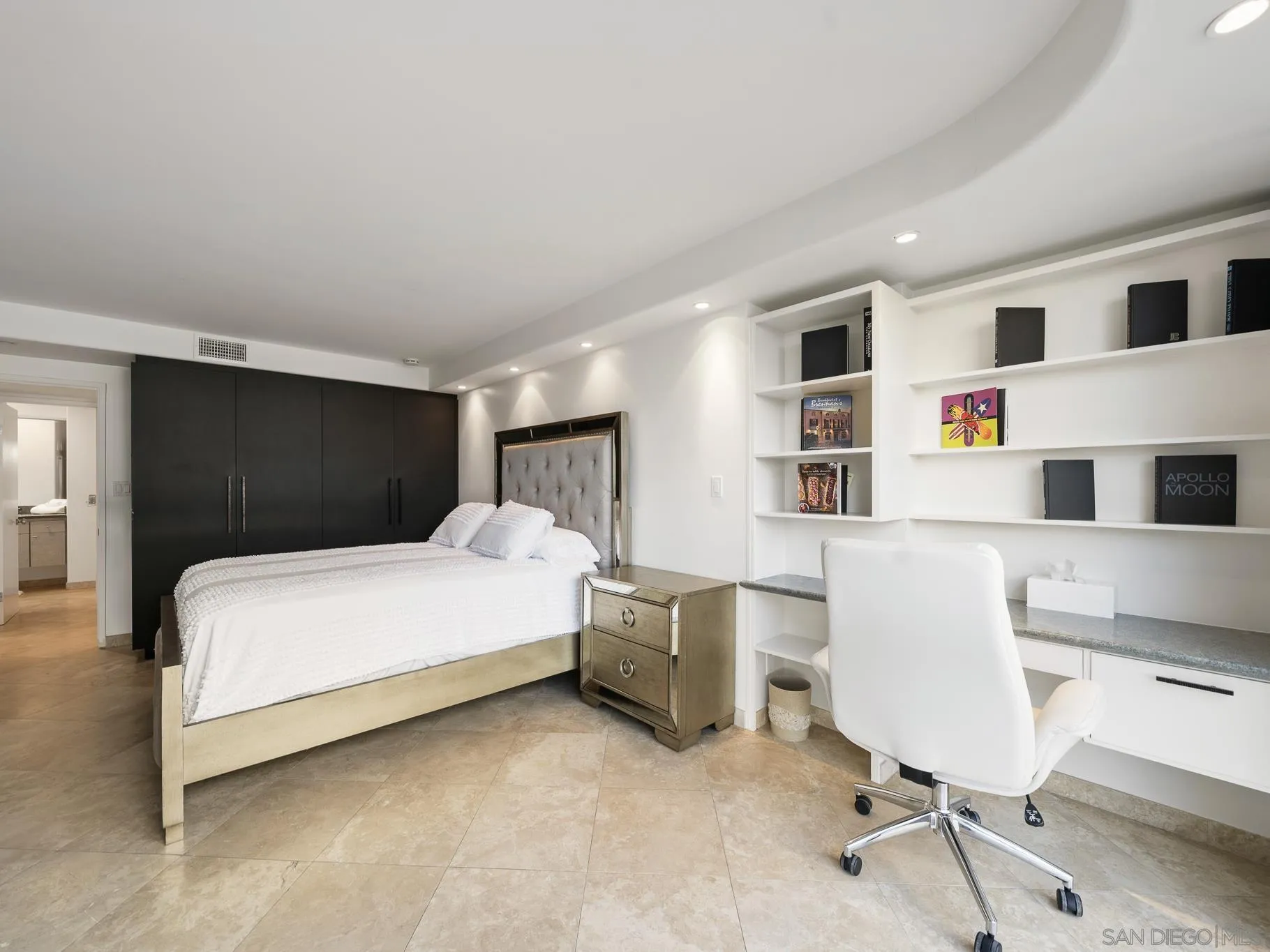 https://cdn.realtyfeed.com/cdn/127/260016882/33f5166dfa28b88bdf31b841184f08f6.webp