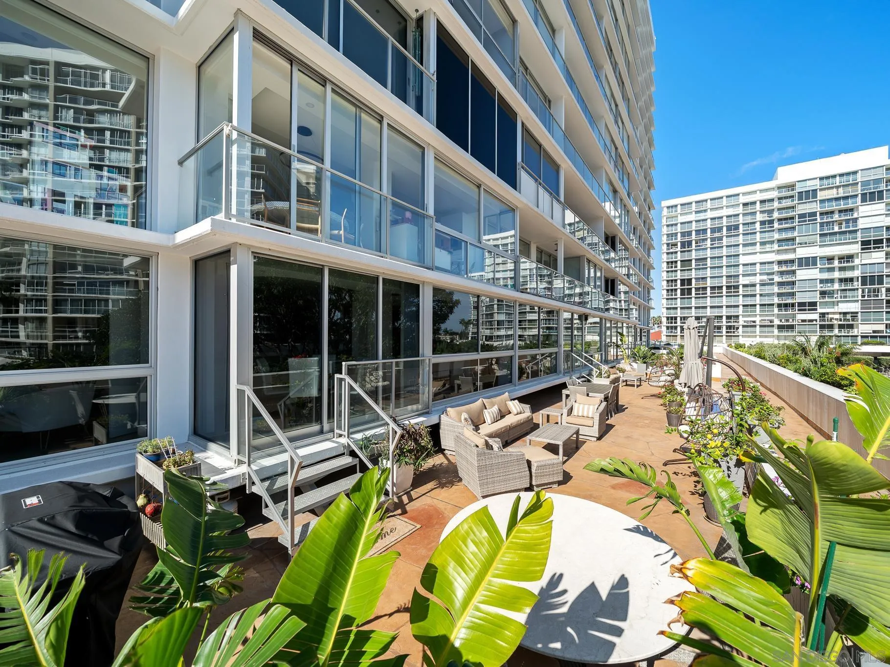 https://cdn.realtyfeed.com/cdn/127/260016882/5ea5482835cf0220fa68beee136380cb.webp