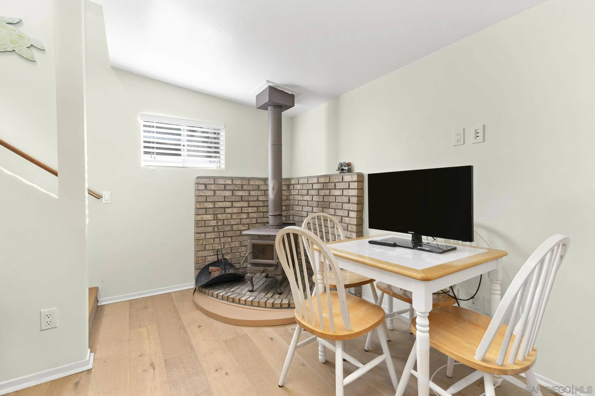 https://cdn.realtyfeed.com/cdn/127/260016884/c59ce3dd84b171074415c447519afb5a.webp