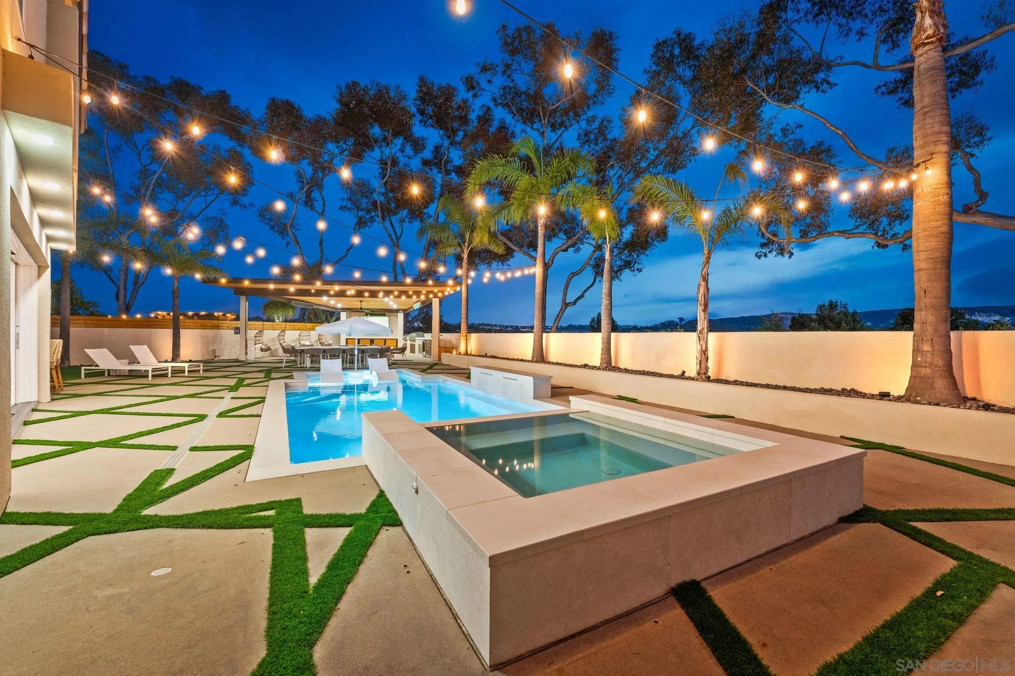 https://cdn.realtyfeed.com/cdn/127/260016888/2a3394aacfe4ba874f95c5e6a2ed163c.webp