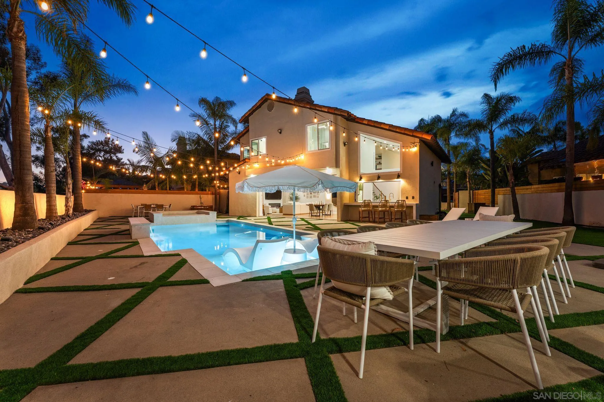 https://cdn.realtyfeed.com/cdn/127/260016888/2b4f2d085922f699b46a110010a6f57a.webp