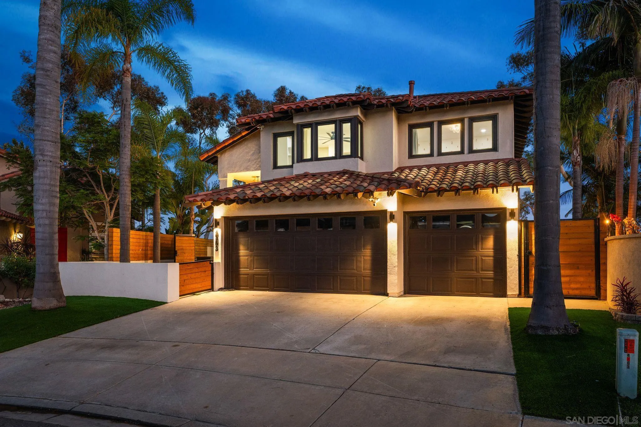 https://cdn.realtyfeed.com/cdn/127/260016888/b74e2994a3483b4adbea68cea1c38c55.webp