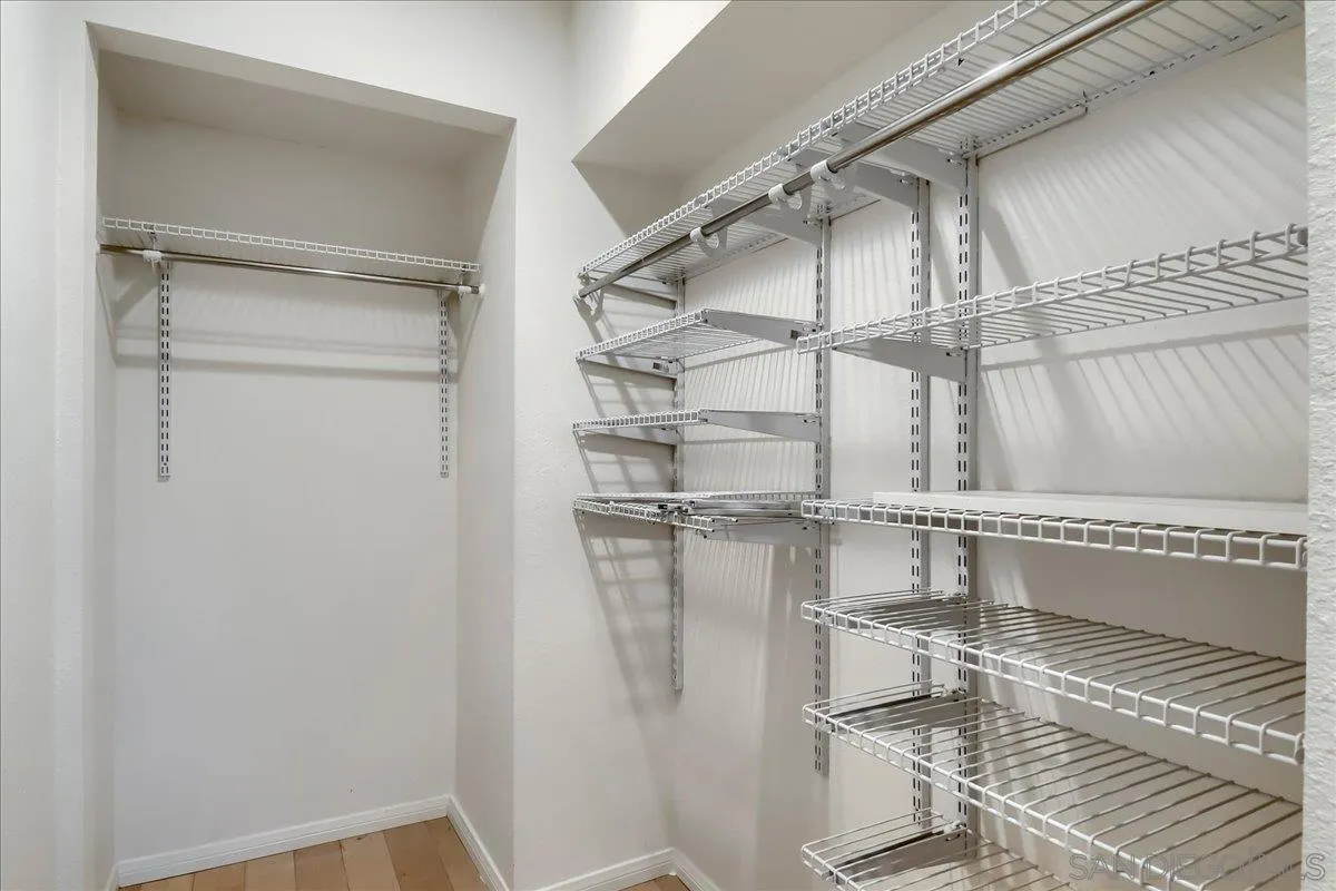 https://cdn.realtyfeed.com/cdn/127/260016892/39a889d63a80eb7f11f65a25fd303093.webp