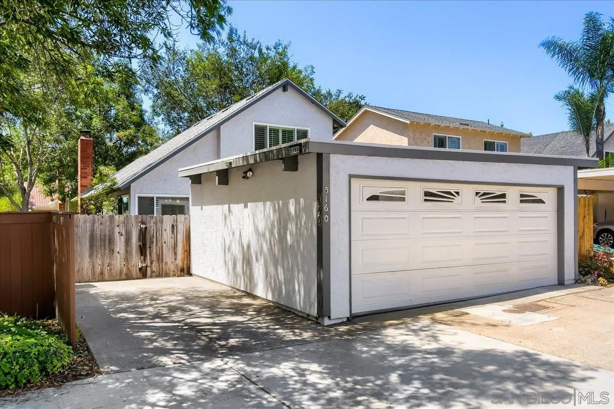 https://cdn.realtyfeed.com/cdn/127/260016892/d5a4bb1ace776fdc09a263f9f797743d.webp