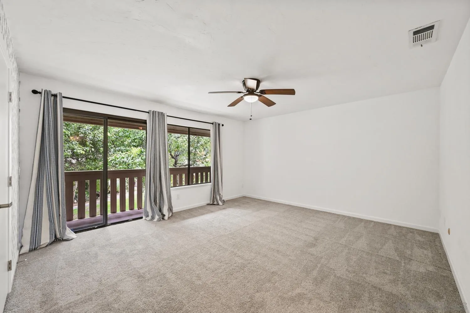 Photo #18: 260016893 Listing: Photo #18
