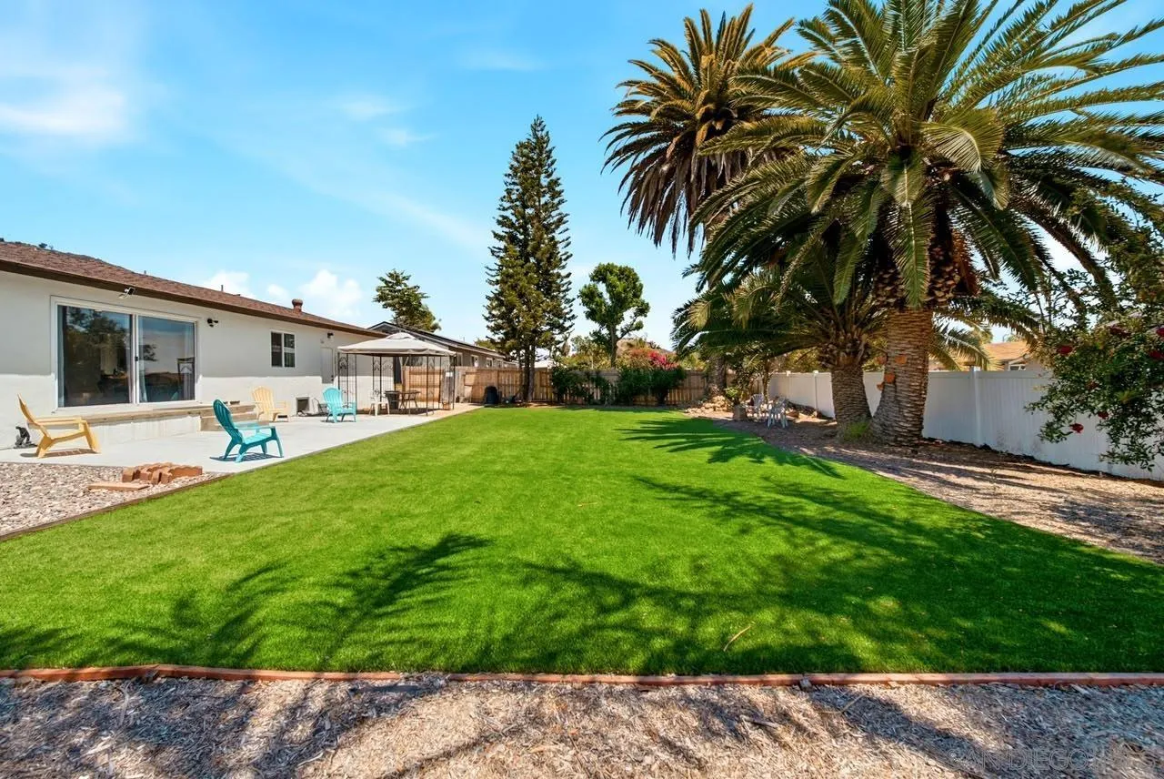https://cdn.realtyfeed.com/cdn/127/260016894/5ab932bc77207799c30ea776c9038e40.webp