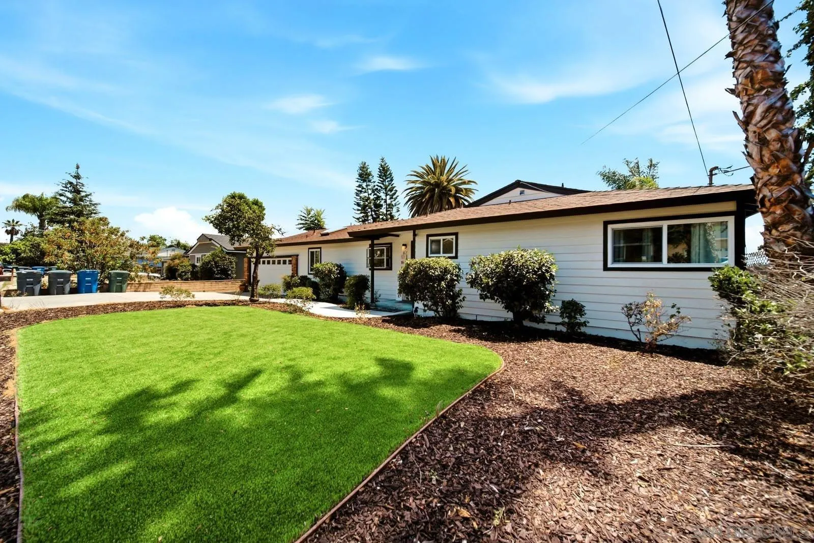 https://cdn.realtyfeed.com/cdn/127/260016894/7b5f17d718739962061d587f79a36f31.webp