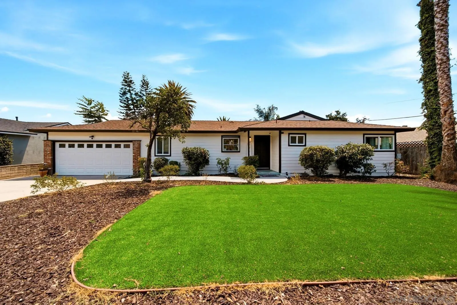 https://cdn.realtyfeed.com/cdn/127/260016894/c9081d8123fda74fc13cbf9829dcd8fb.webp