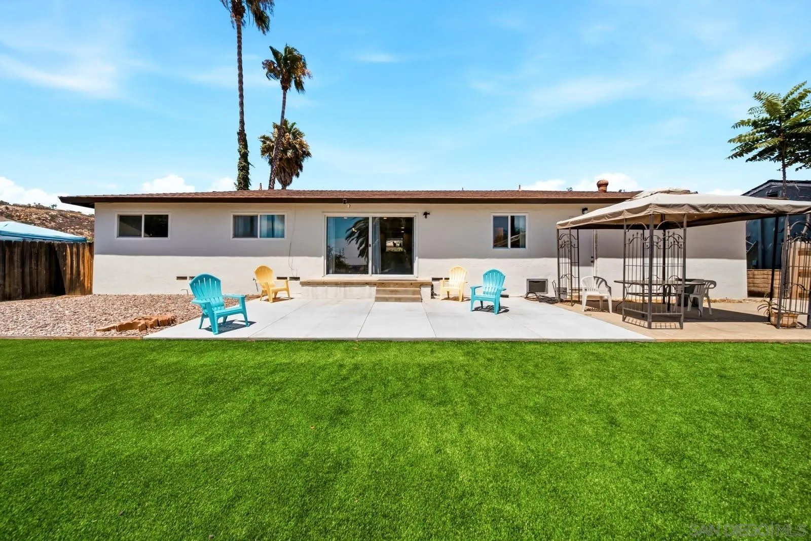 https://cdn.realtyfeed.com/cdn/127/260016894/f7a1174c1fe65c42ebde12e8261dd7c3.webp