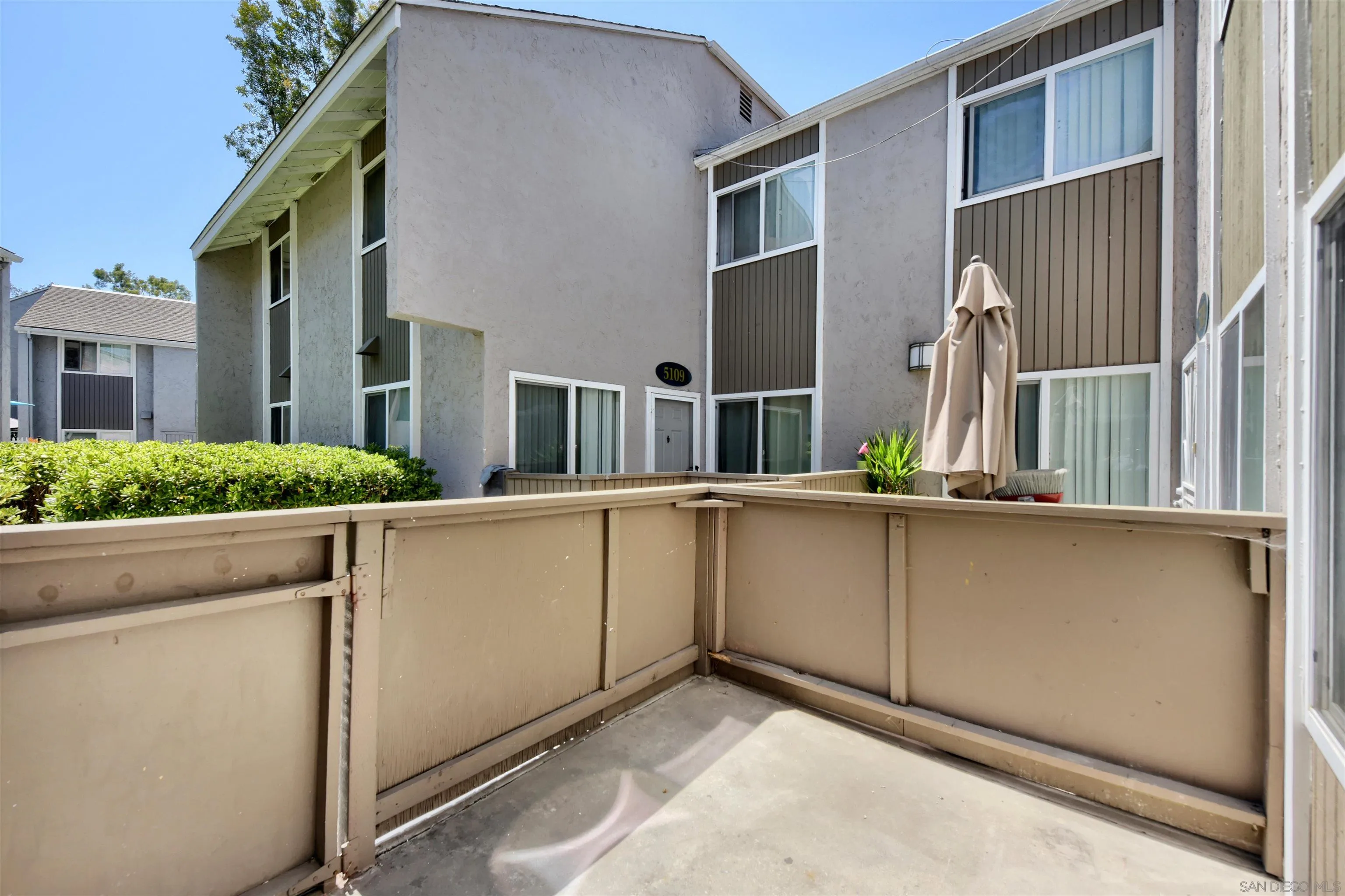 Photo #5: 260016895 Listing: Photo #5
