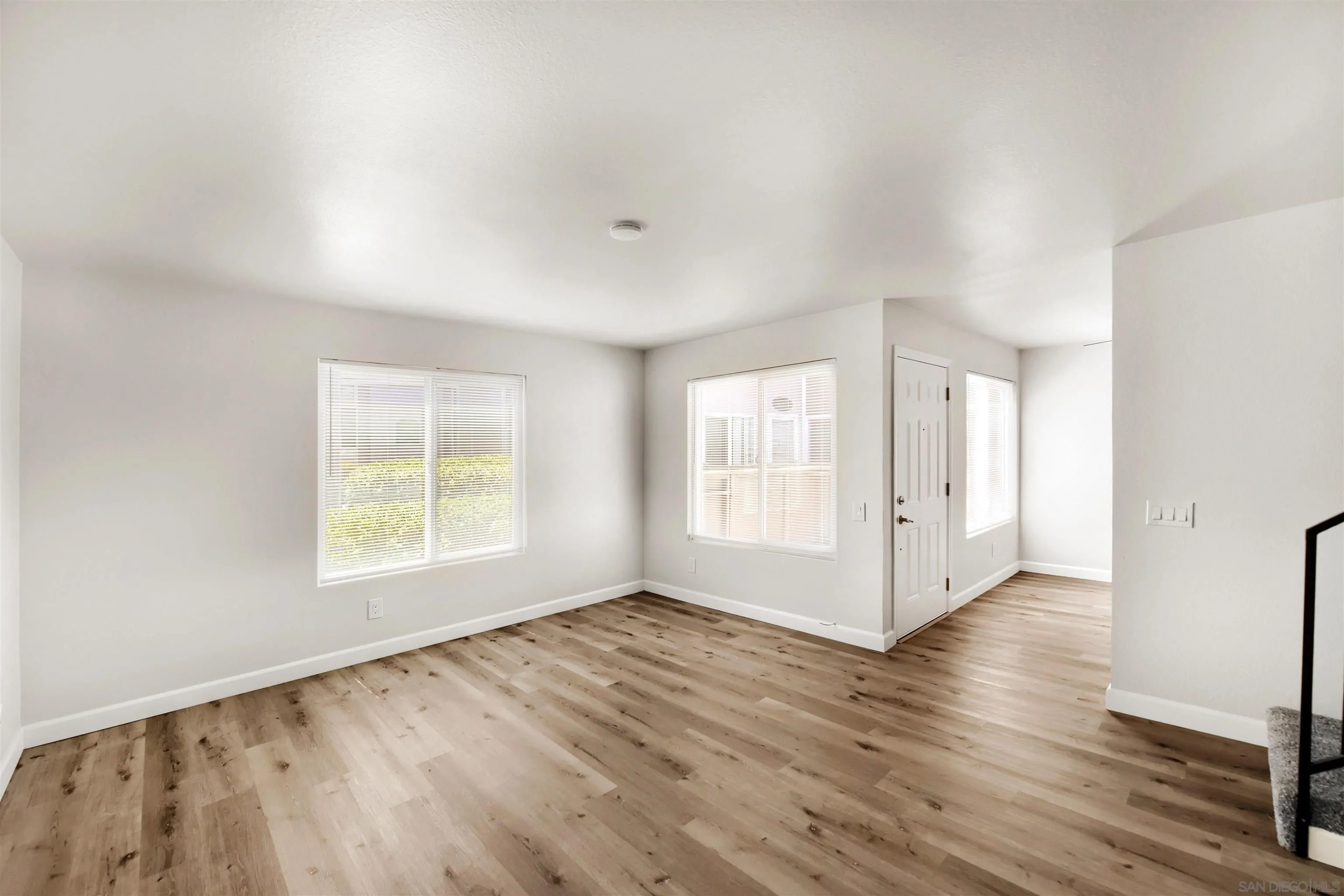 Photo #7: 260016895 Listing: Photo #7