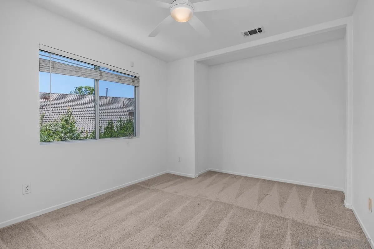 https://cdn.realtyfeed.com/cdn/127/260016901/4ad0b2a4dd45f5c49b369e163fb8b909.webp