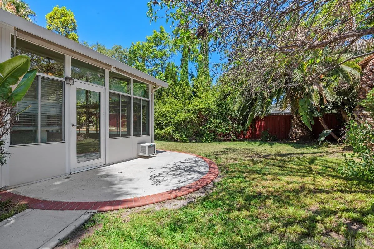https://cdn.realtyfeed.com/cdn/127/260016901/d83f9dd699144de3c1af6d4913bcdef5.webp