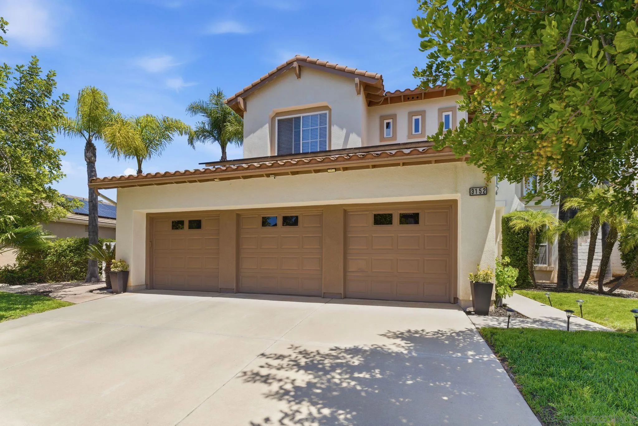 https://cdn.realtyfeed.com/cdn/127/260016903/4168ddfb09943f68b995bf1536a0a50b.webp