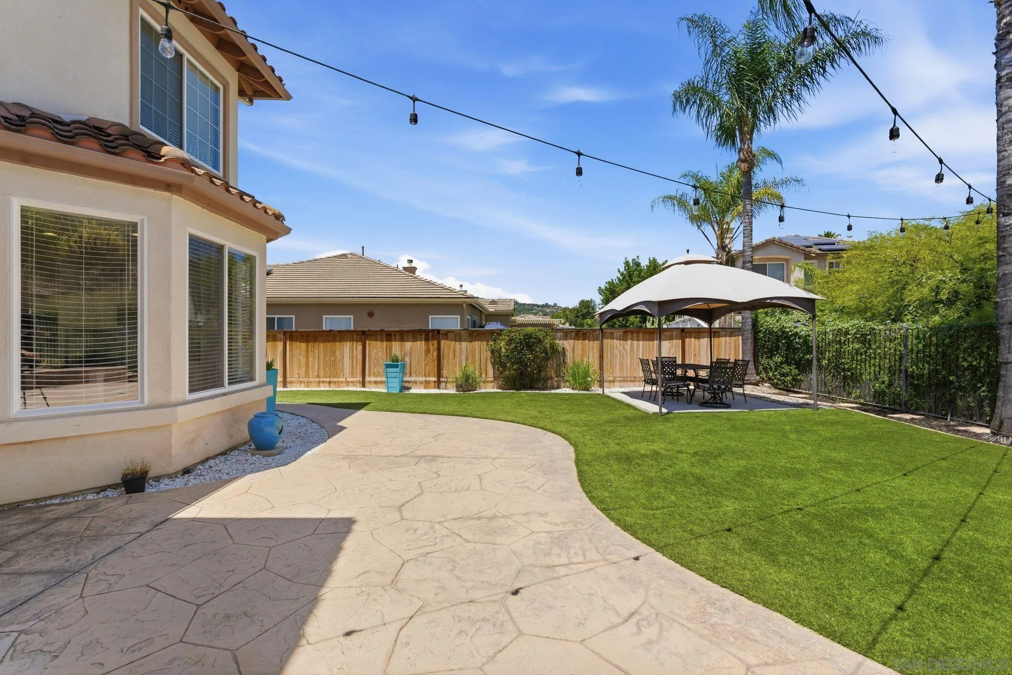 https://cdn.realtyfeed.com/cdn/127/260016903/f58dd89a61ec44f1fca23311d555b474.webp