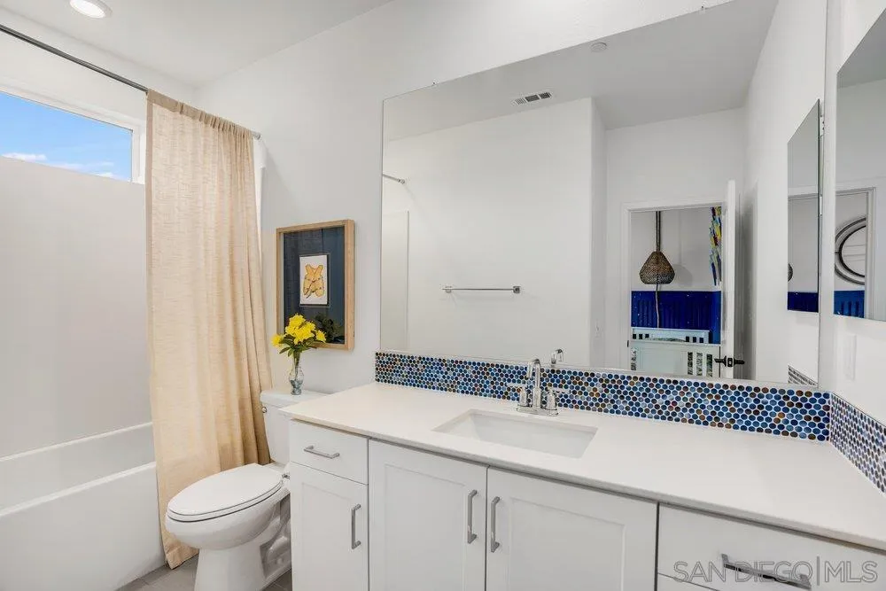 Photo #12: 260016905 Listing: Photo #12