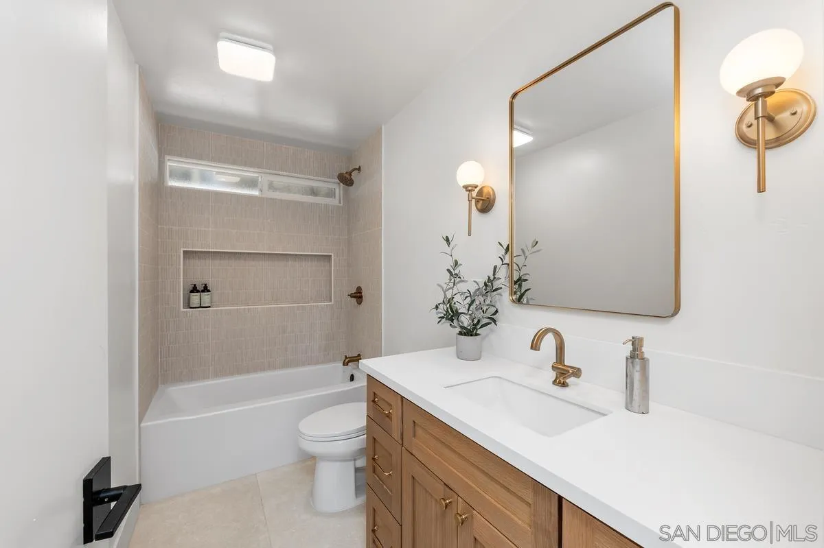 https://cdn.realtyfeed.com/cdn/127/260016907/2ec61f2b87e4ce1e8a09a94f8d2966b2.webp