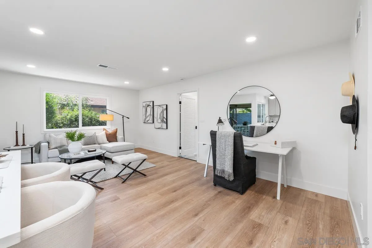 https://cdn.realtyfeed.com/cdn/127/260016907/79b4f1818586dc725bf8752797b645fe.webp