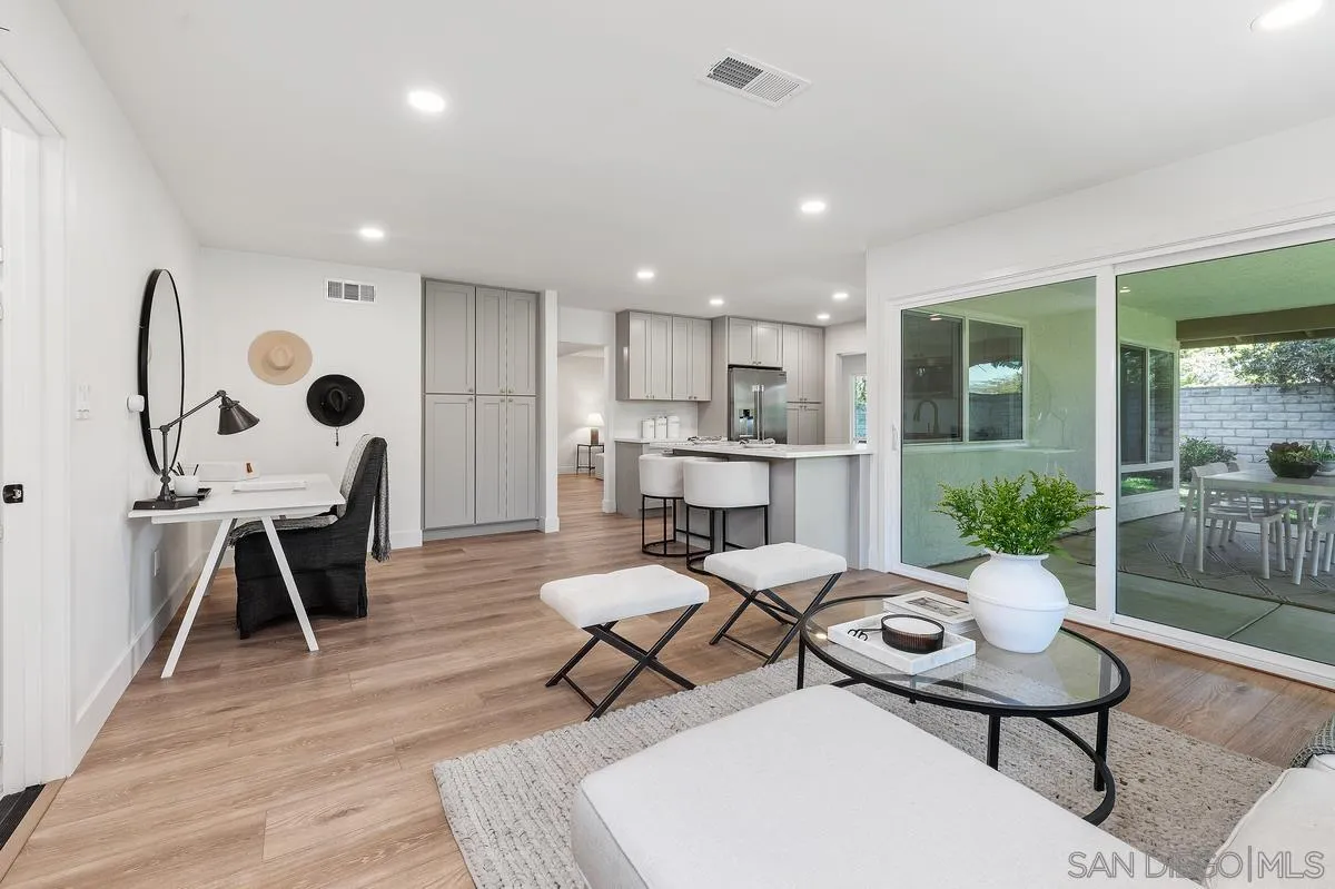 https://cdn.realtyfeed.com/cdn/127/260016907/e0836901249b4eac2fdca6c48743e212.webp