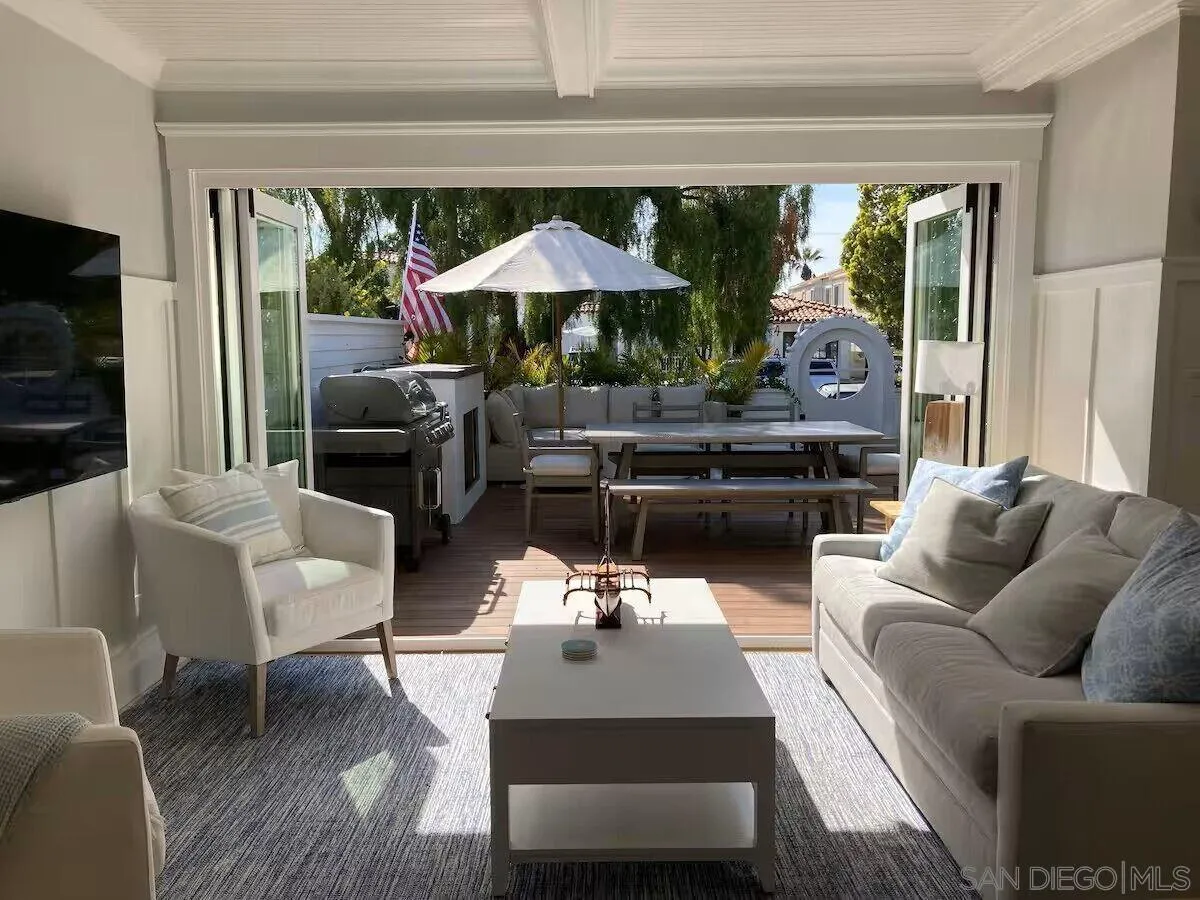 457 E Avenue, Coronado, CA 92118 - Photo 2 of 21, Coronado, CA