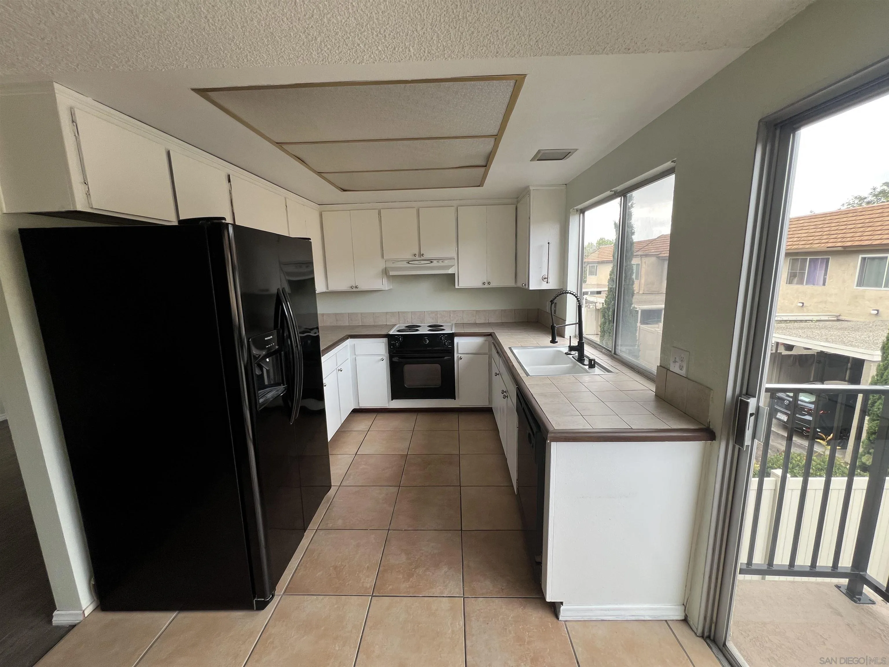 2772 Meadow Lark, San Diego, CA 92123 - Photo 3 of 16, San Diego, CA